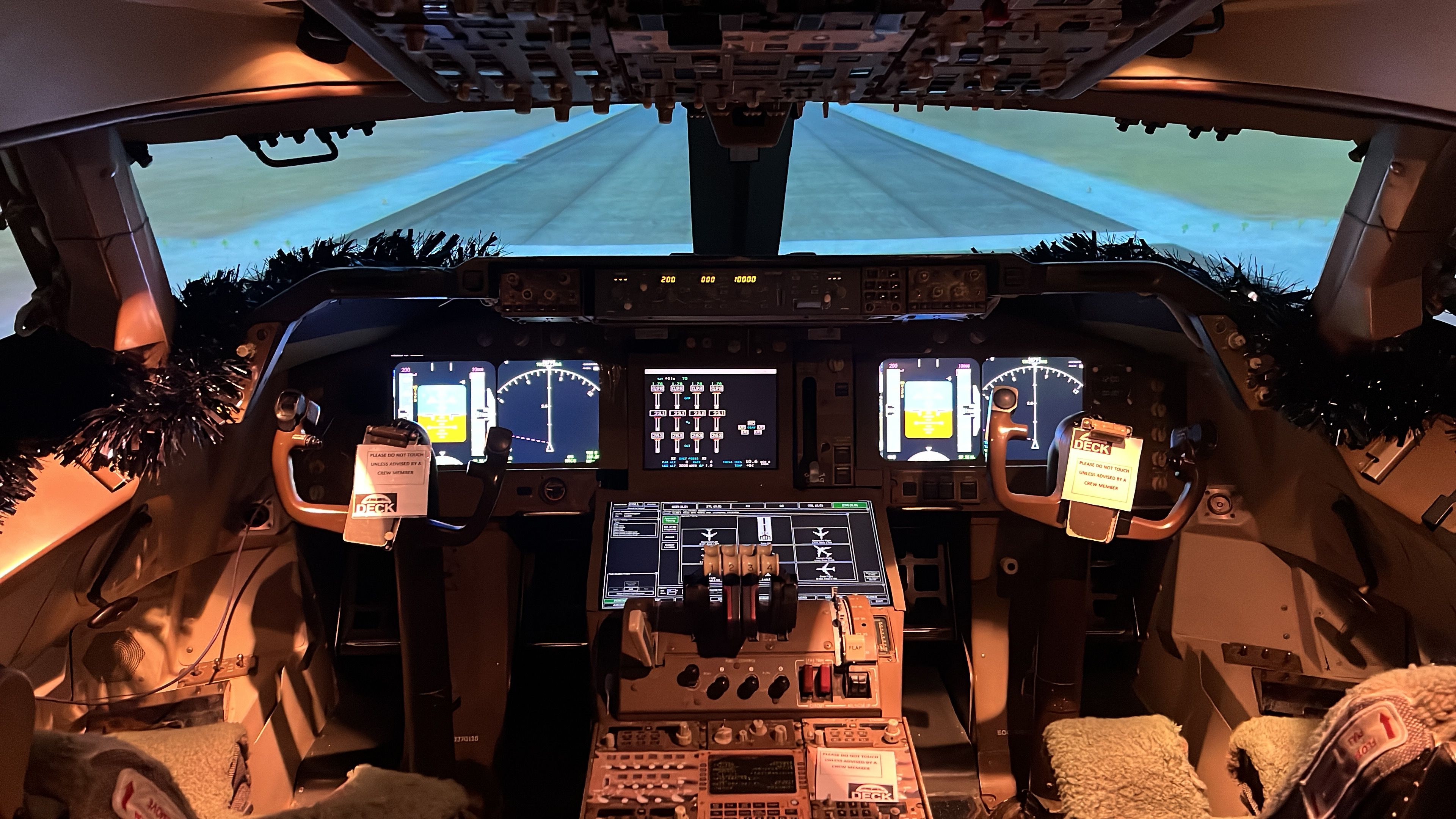 Flying A Boeing 747 In A Real 747 Cockpit