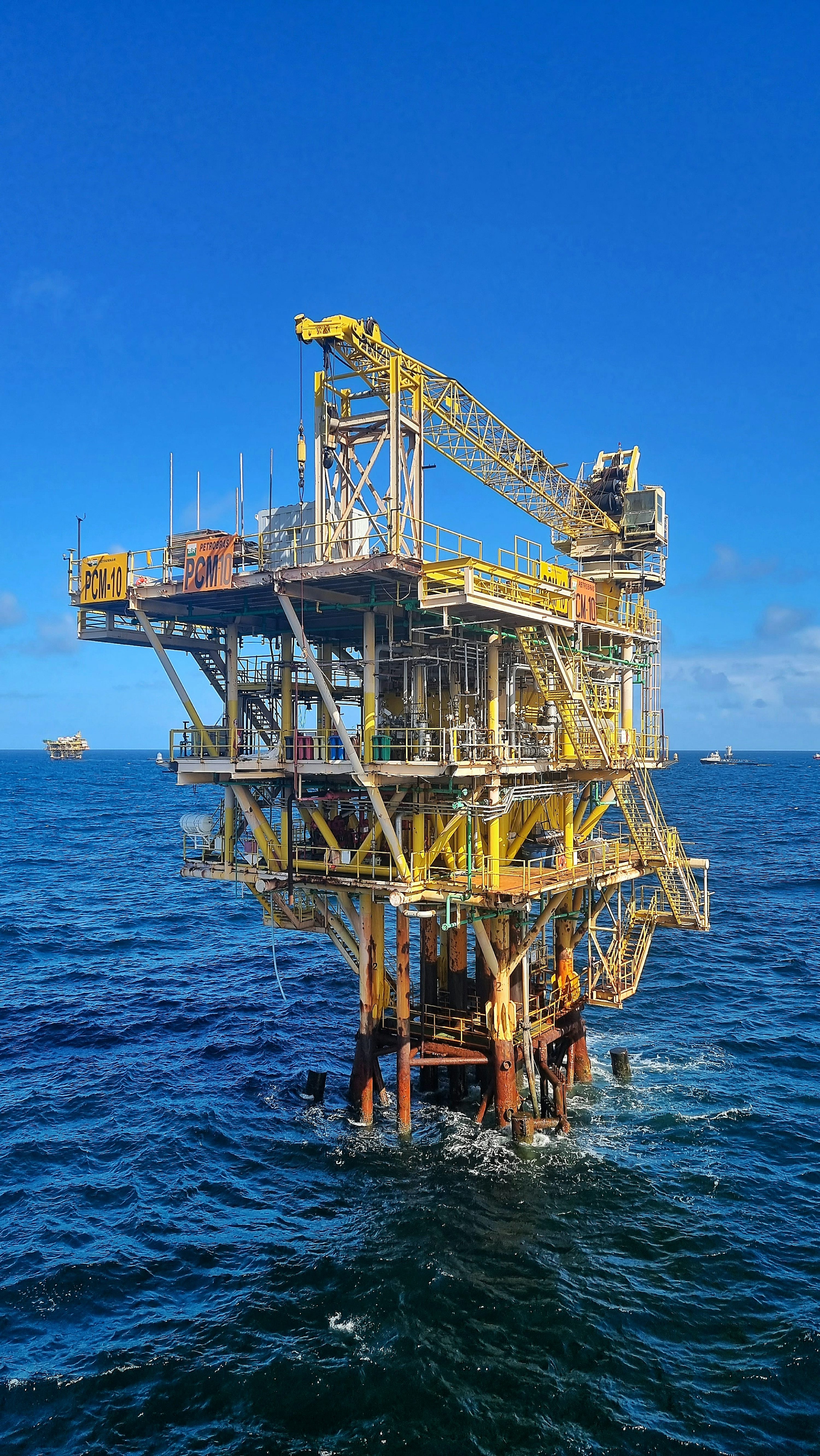 Oil Field Picture. Download Free