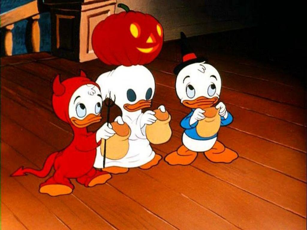 Disney Halloween Pics from Around