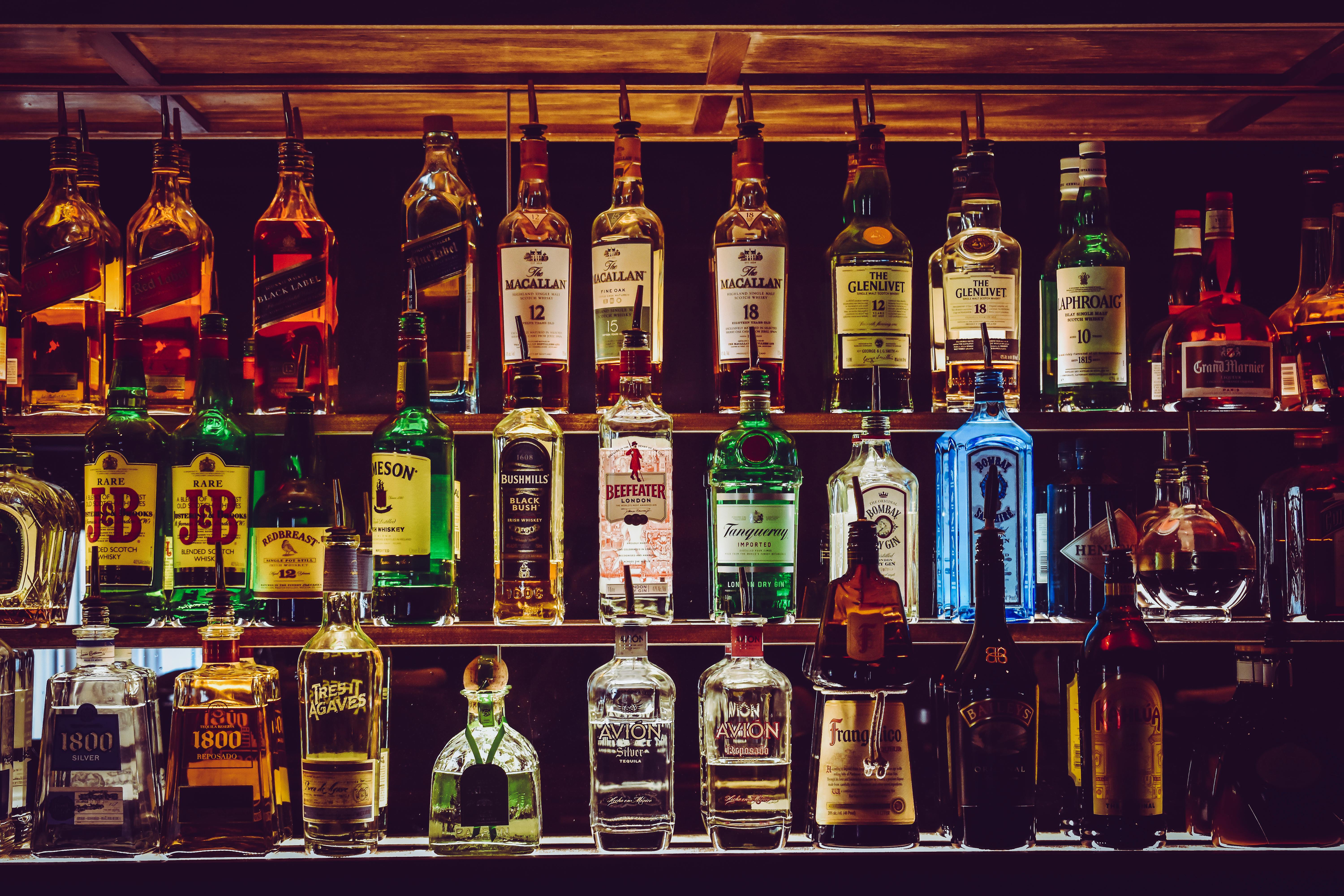 Bar Counter Photo, Download The BEST