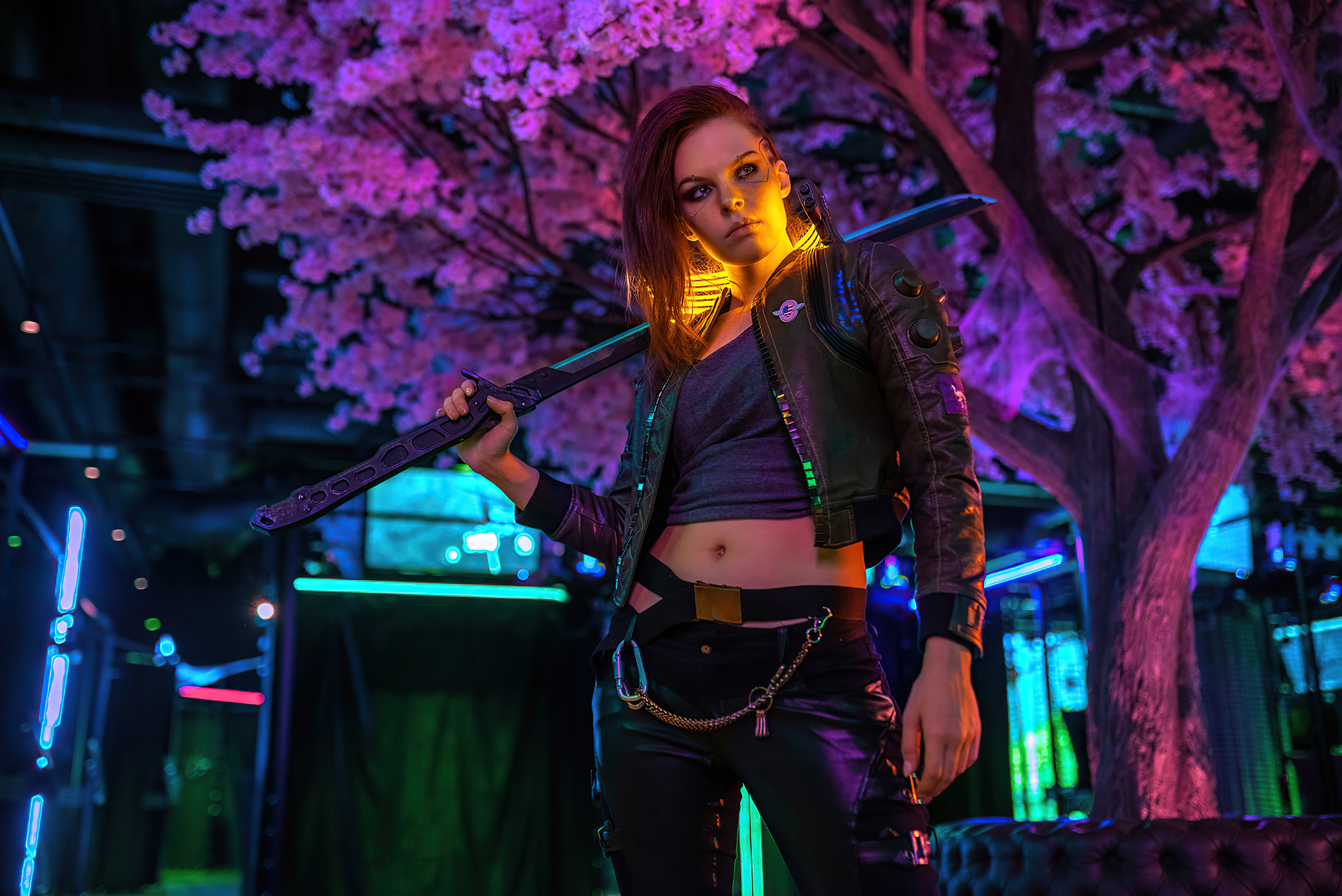 Girl in Cyberpunk 2077 Cosplay Costume