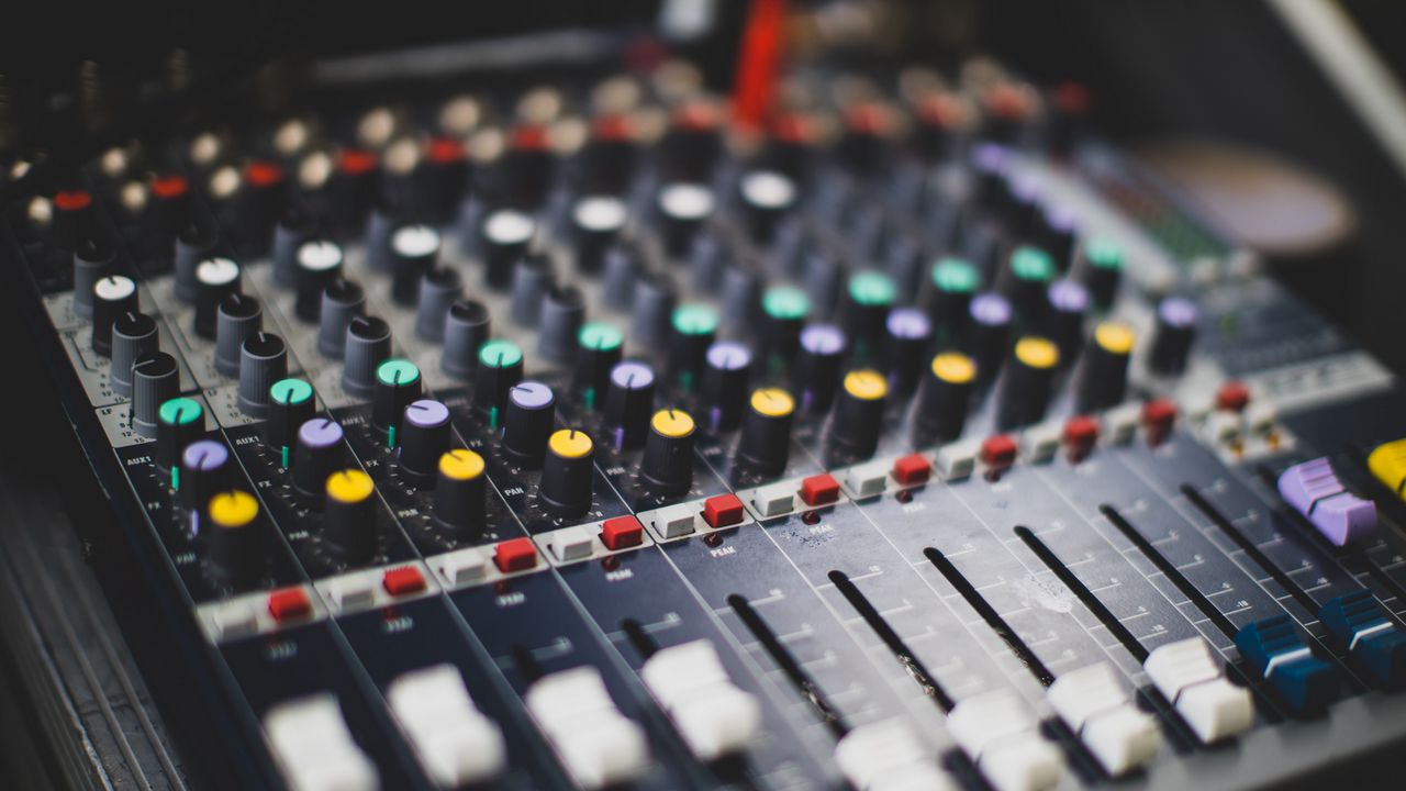 Wallpaper equipment, sound recordings