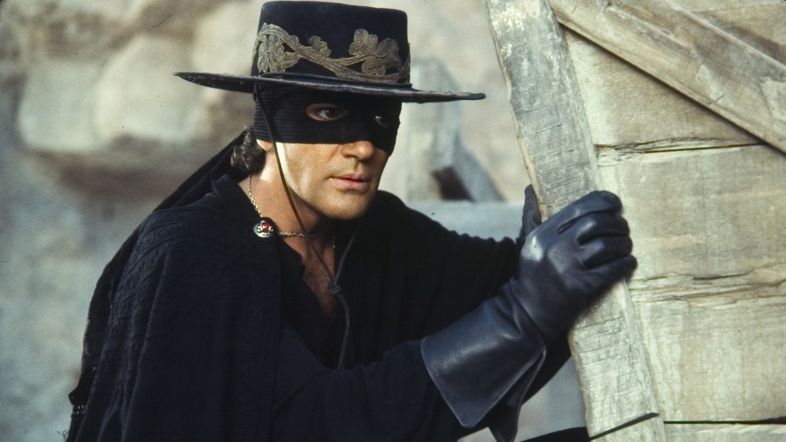 The Mask Of Zorro At 25: An Oral