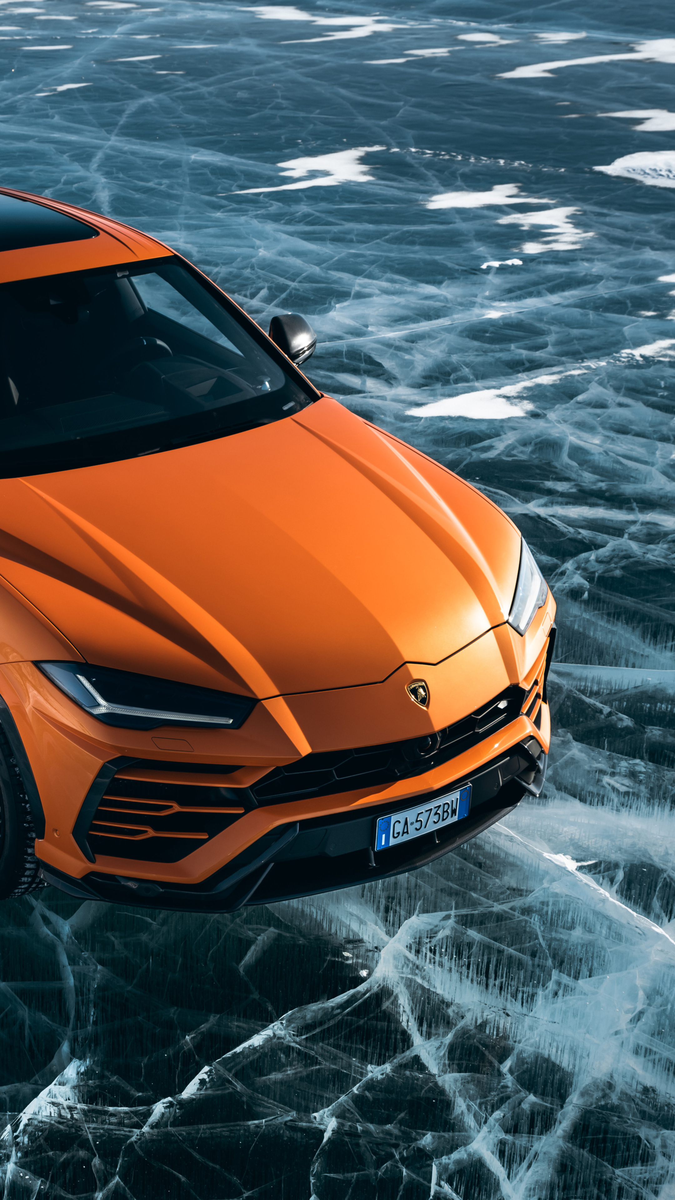 Lamborghini Urus Wallpaper