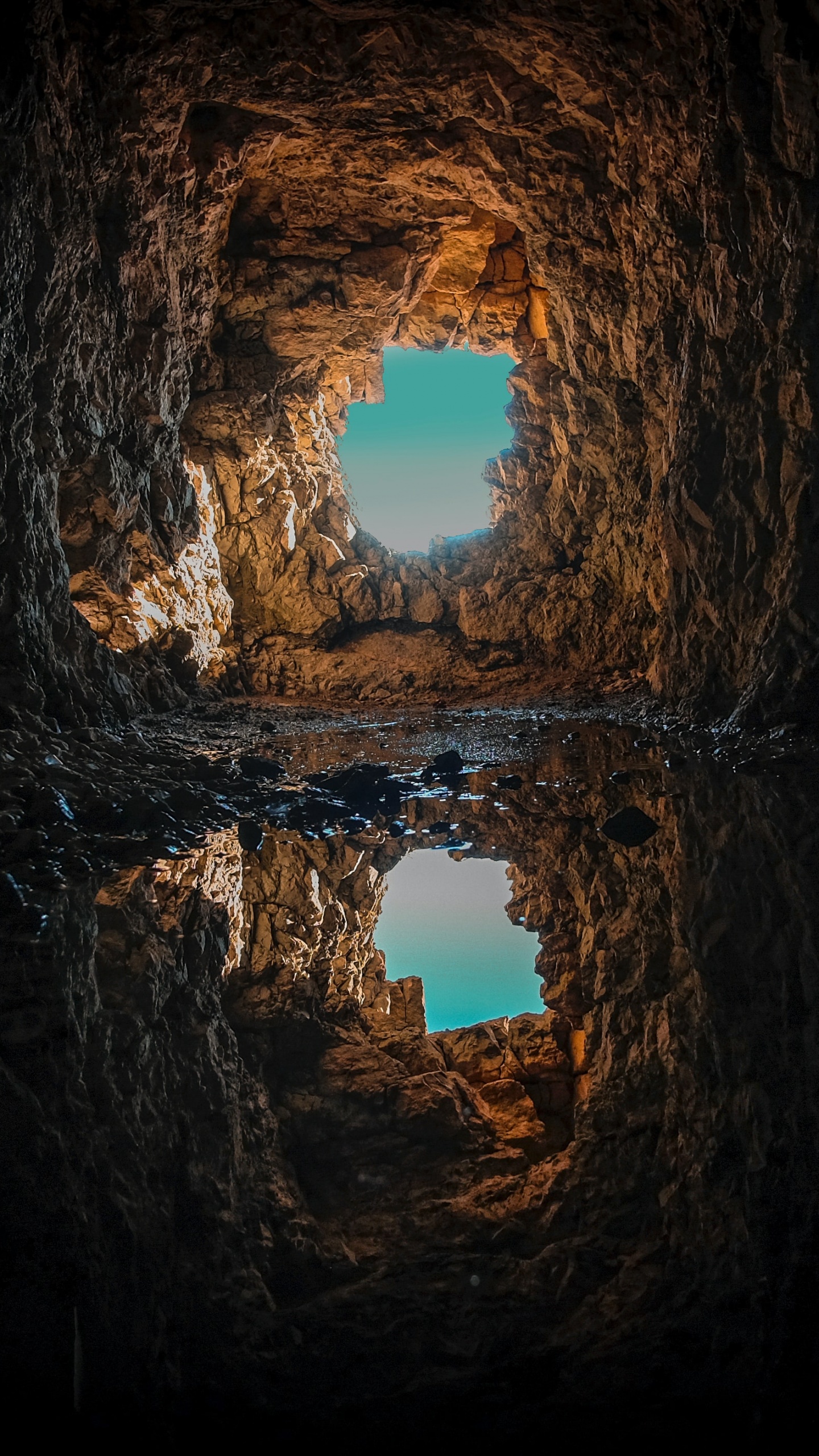 Cave Wallpaper 4K, Tunnel, Reflection