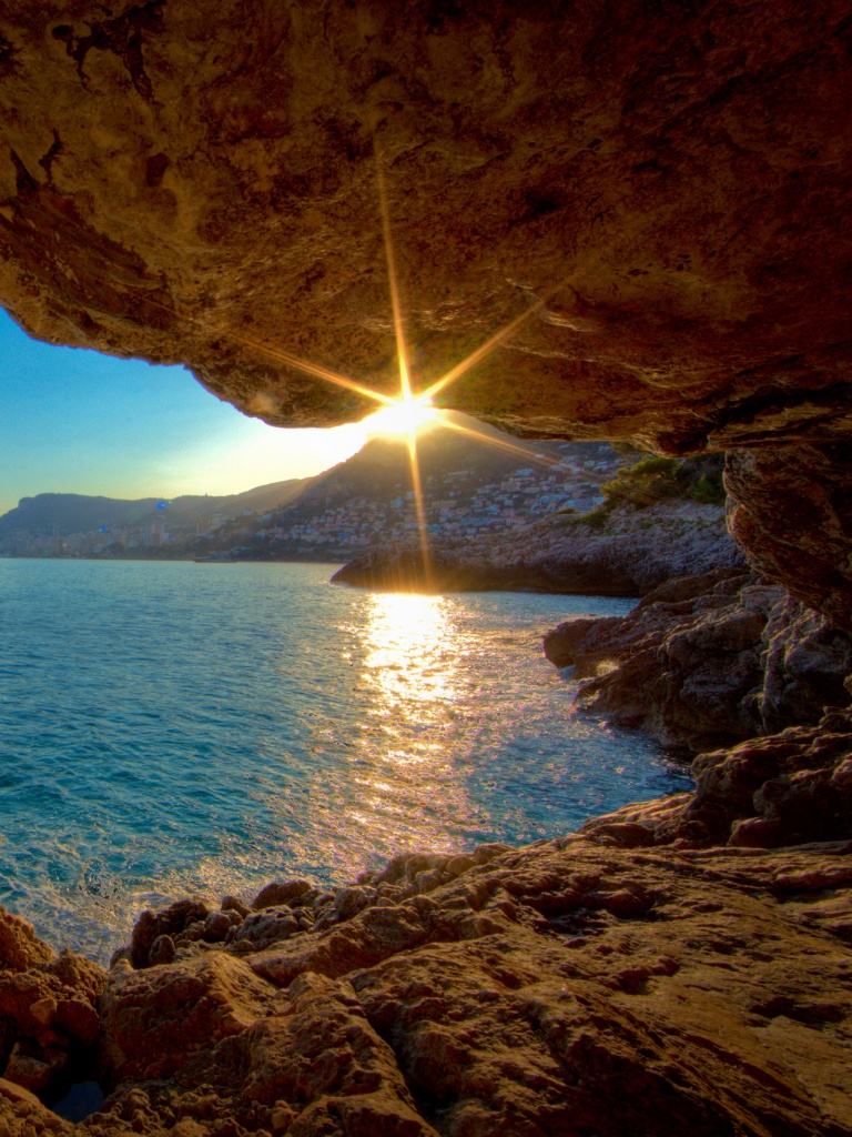 Sea Cave 4K UHD Wallpaper for UltraHD