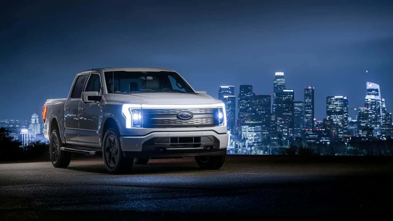 F 150 Lightning Flash