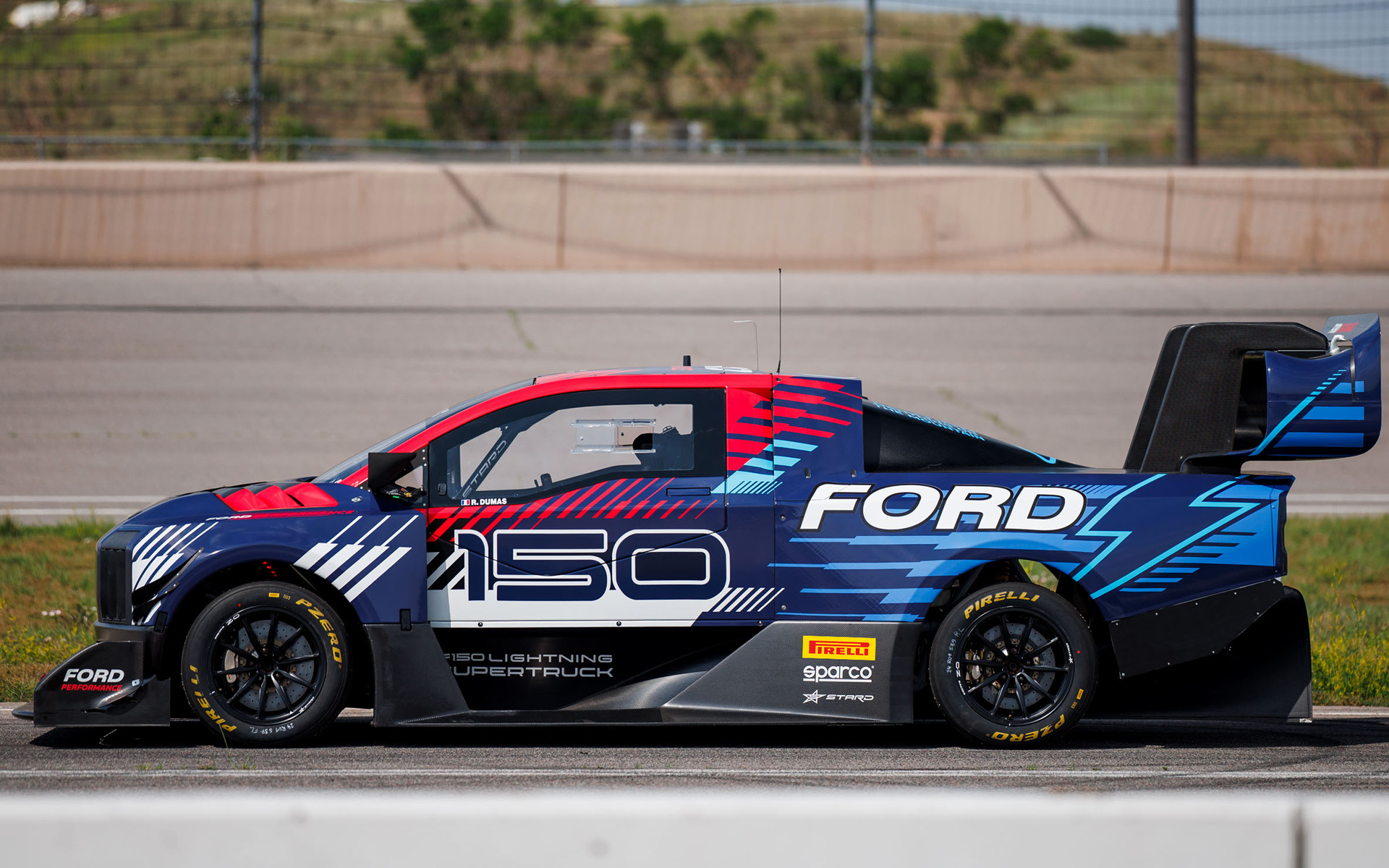 2024 Ford F 150 Lightning SuperTruck