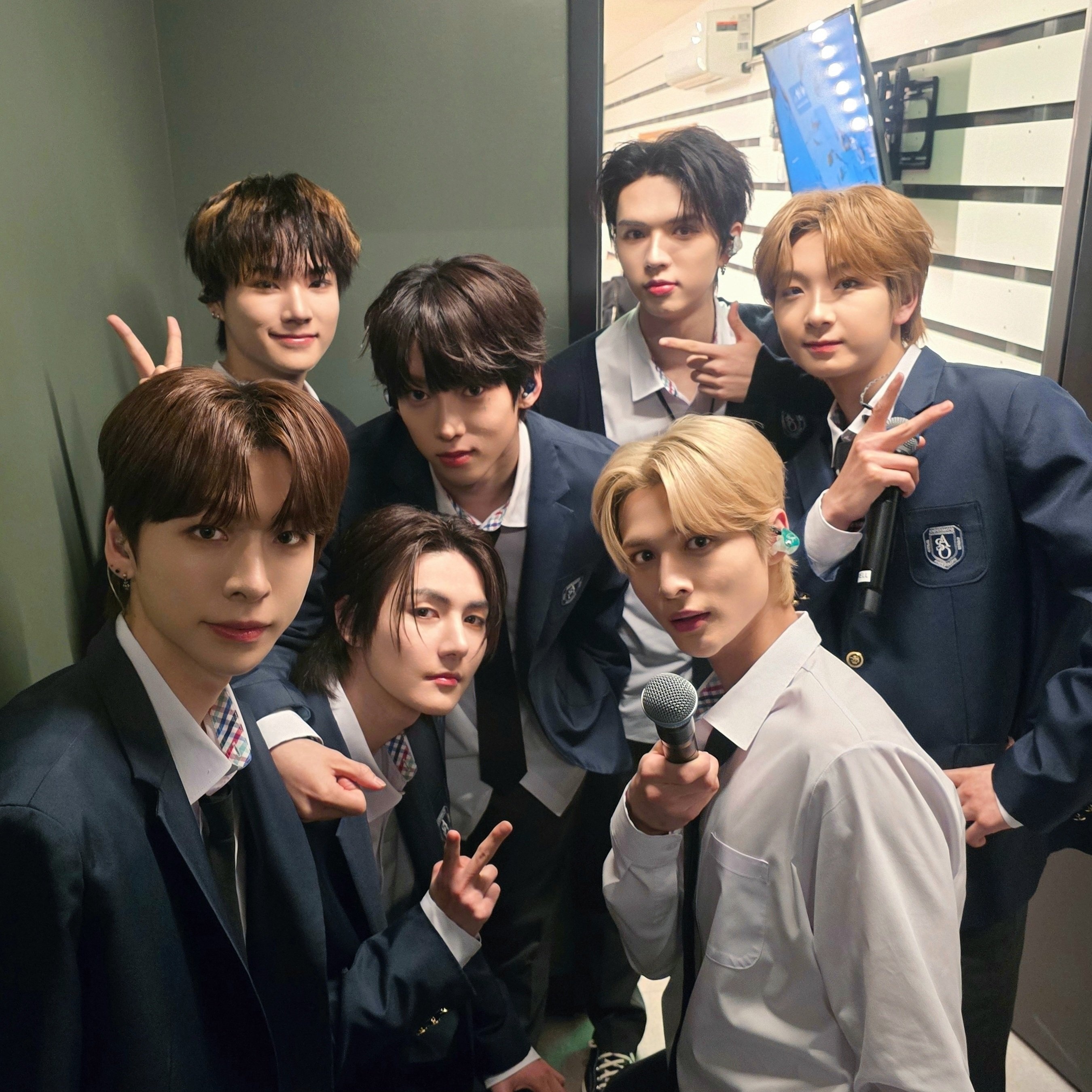 AMPERS&ONE Twitter Update