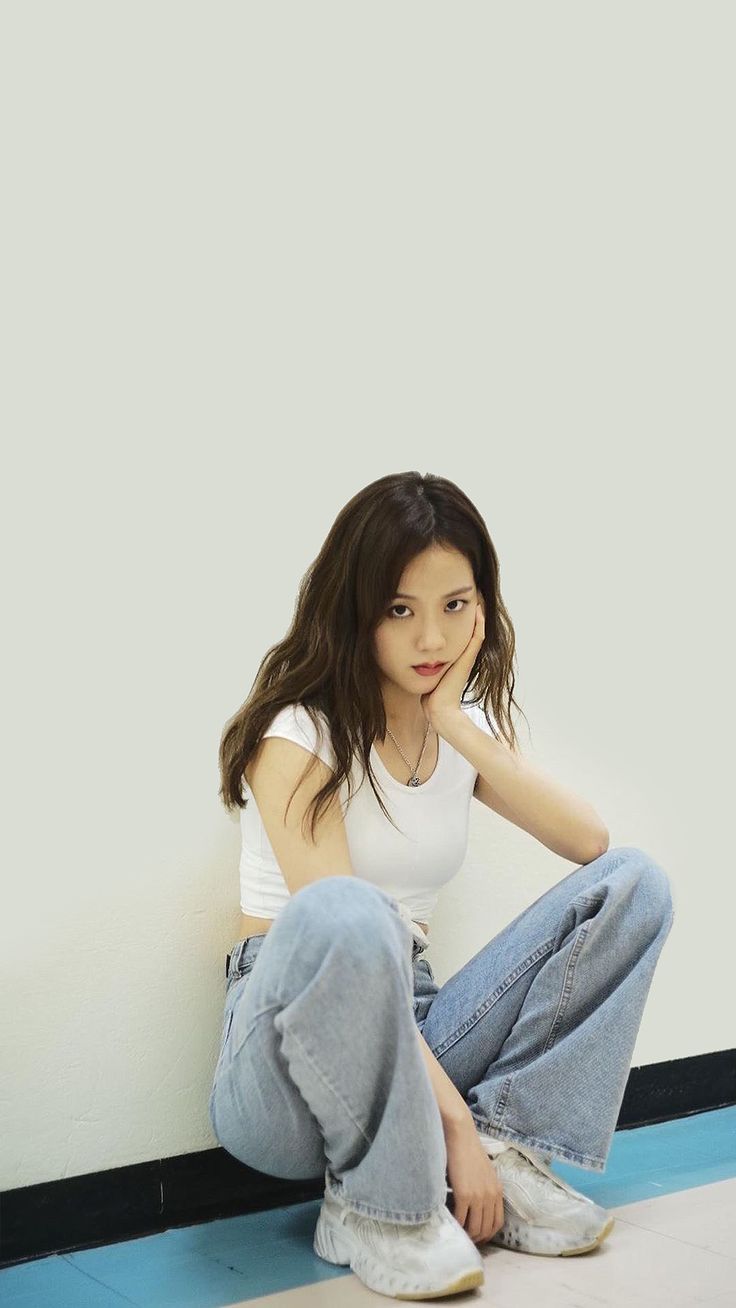 Jisoo Phone Wallpaper