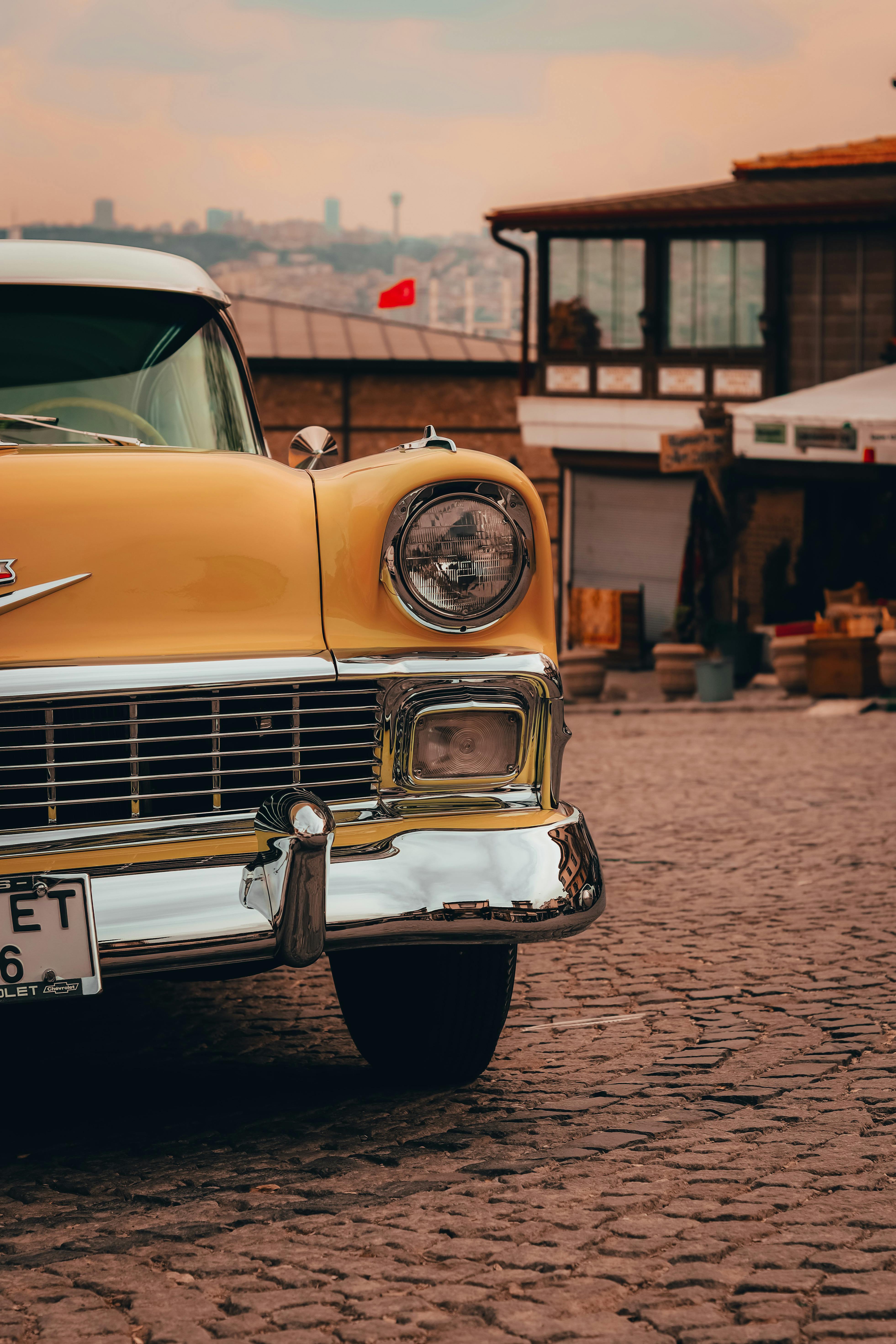 Car on City Street · Free