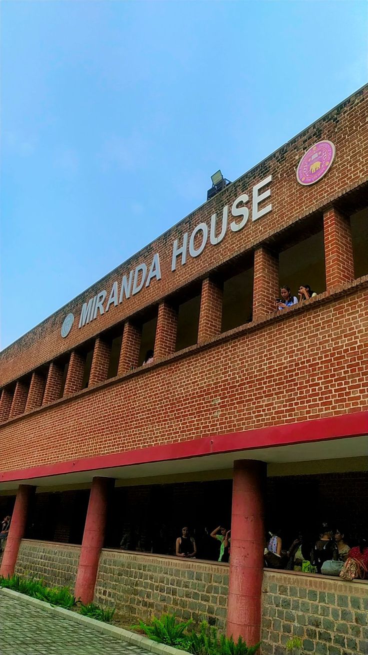 Miranda house college university of Delhi