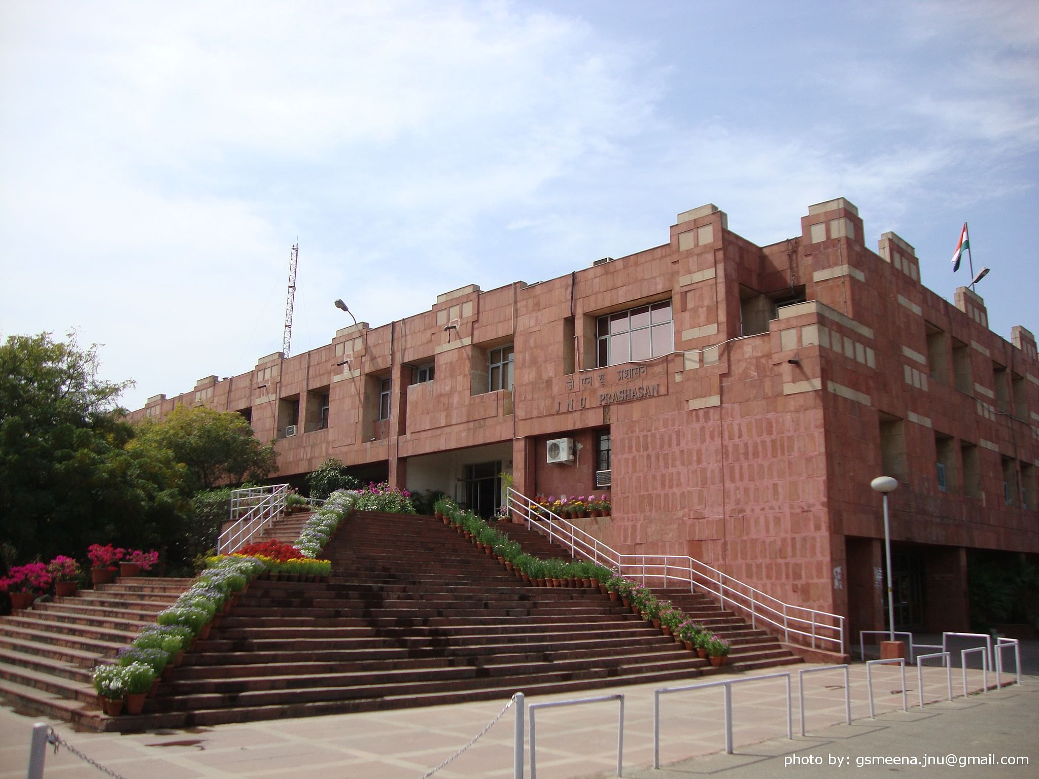 JNU Image and Videos High Resolution