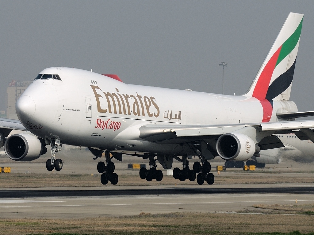 Boeing 747 47UF(SCD), Emirates