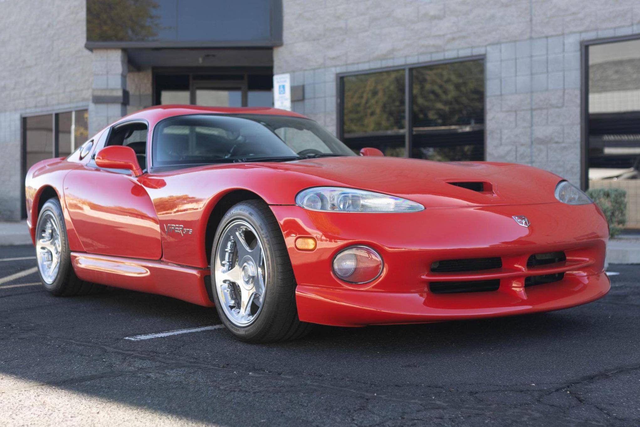 Dodge Viper GTS & Bids
