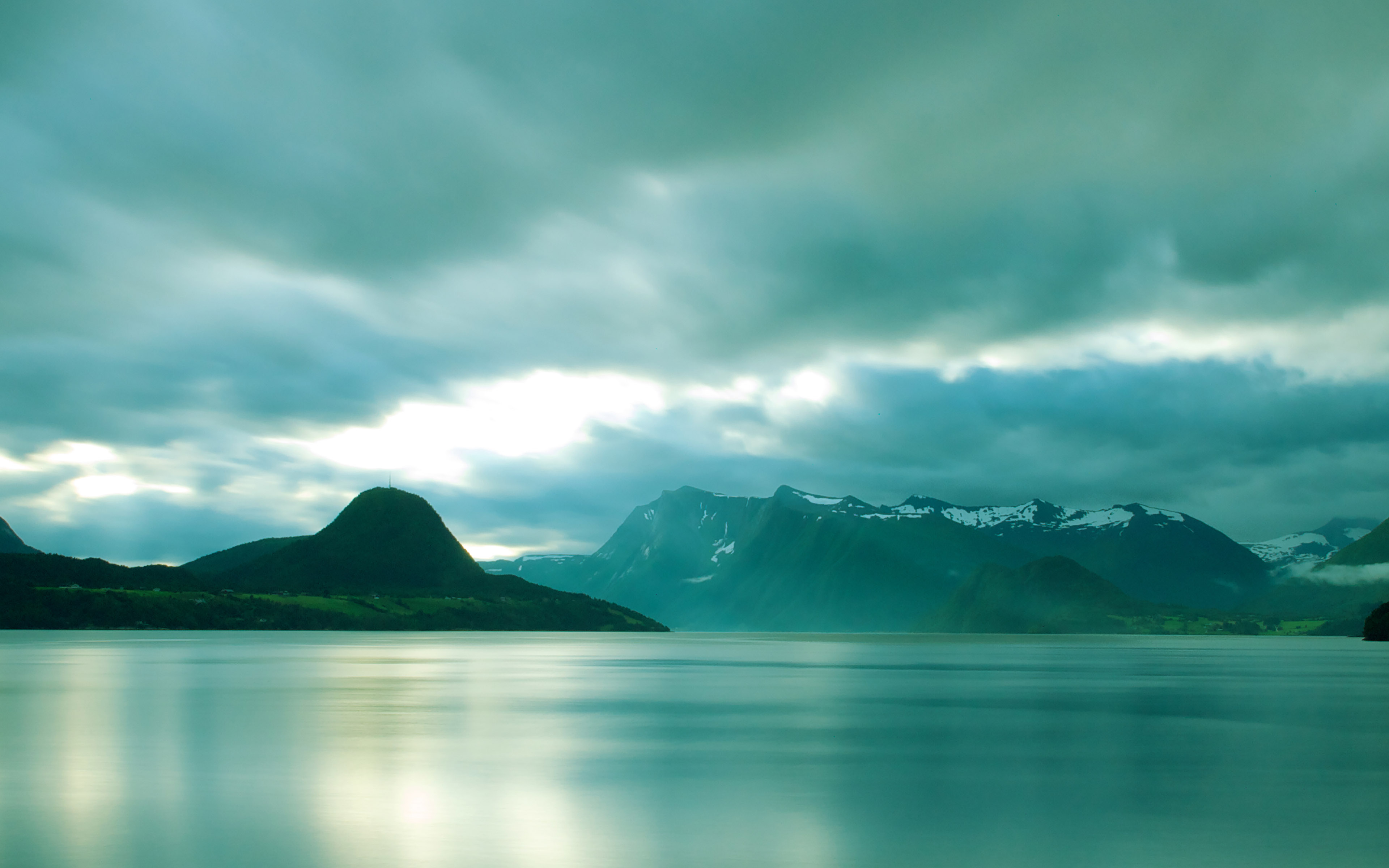 Lake Mountain Green Calm Nature