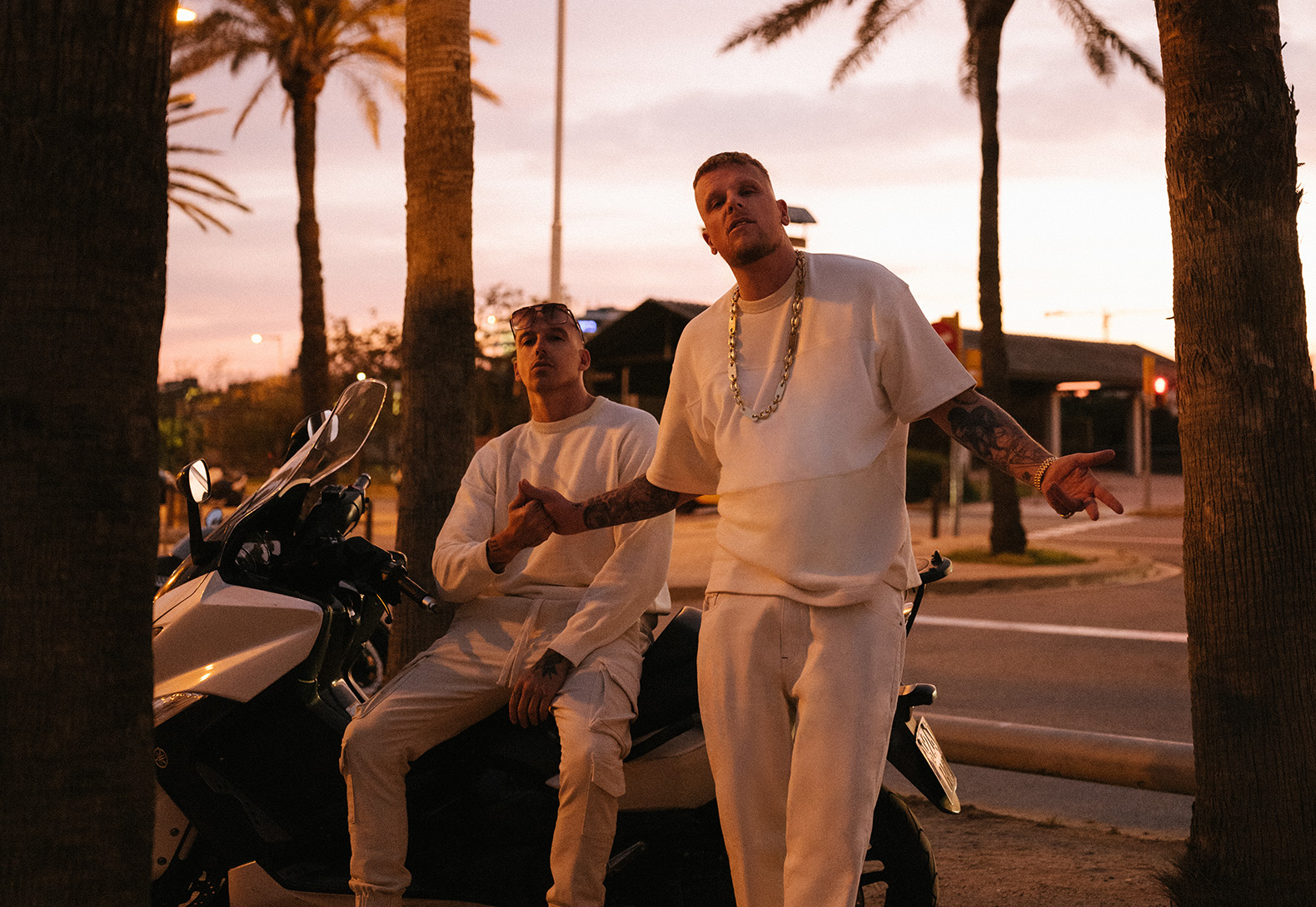 BONEZ MC & RAF CAMORA AUS