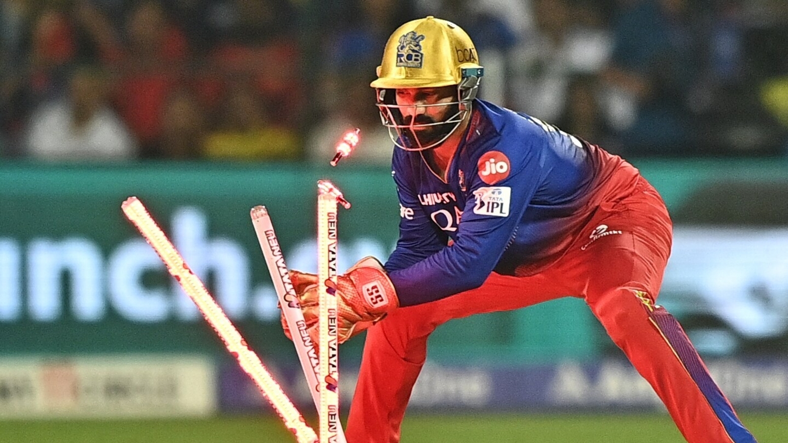 Dinesh Karthik found 17 years of IPL