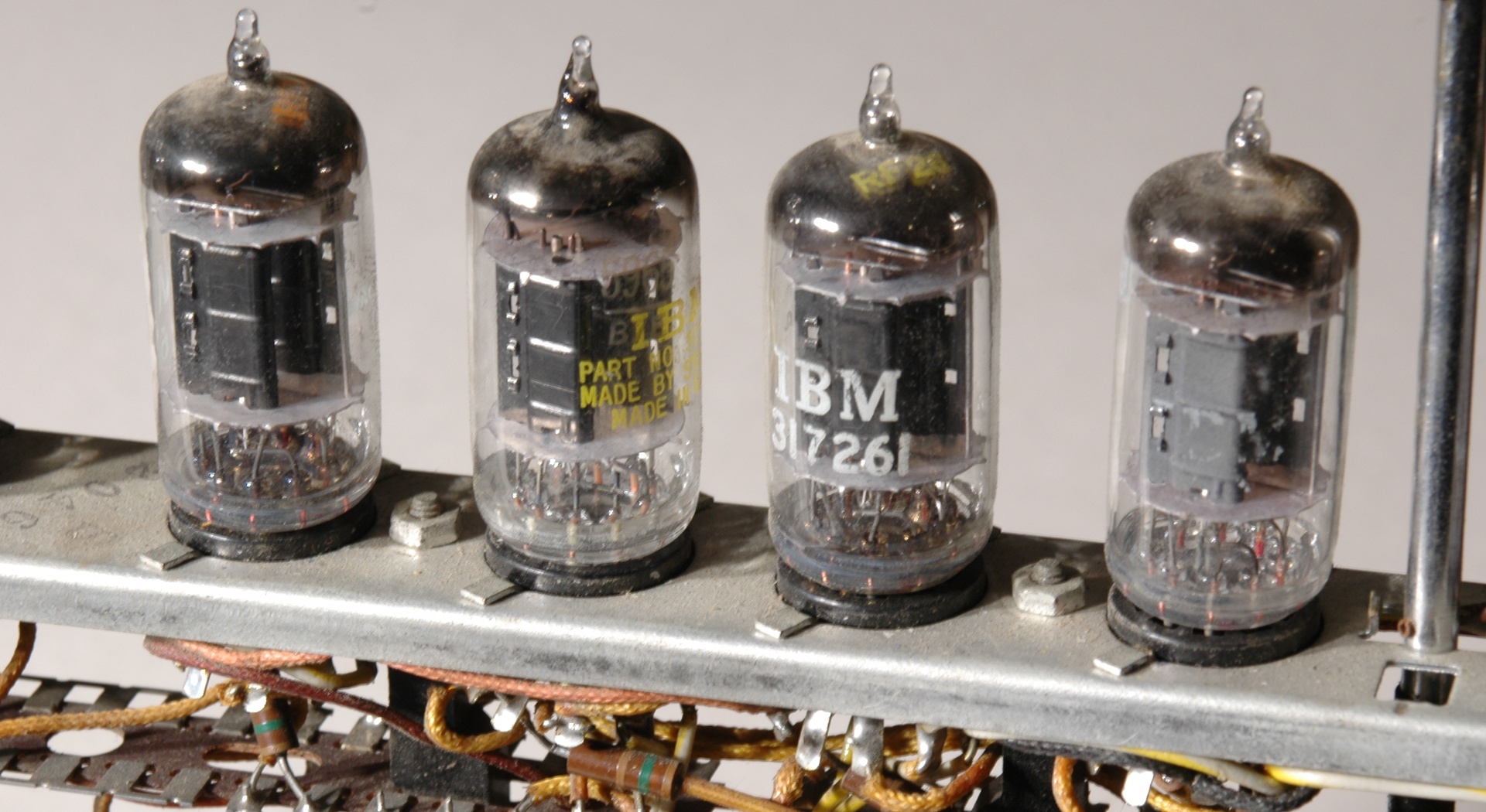 Vacuum Tube Photography Close Up Wallpaper