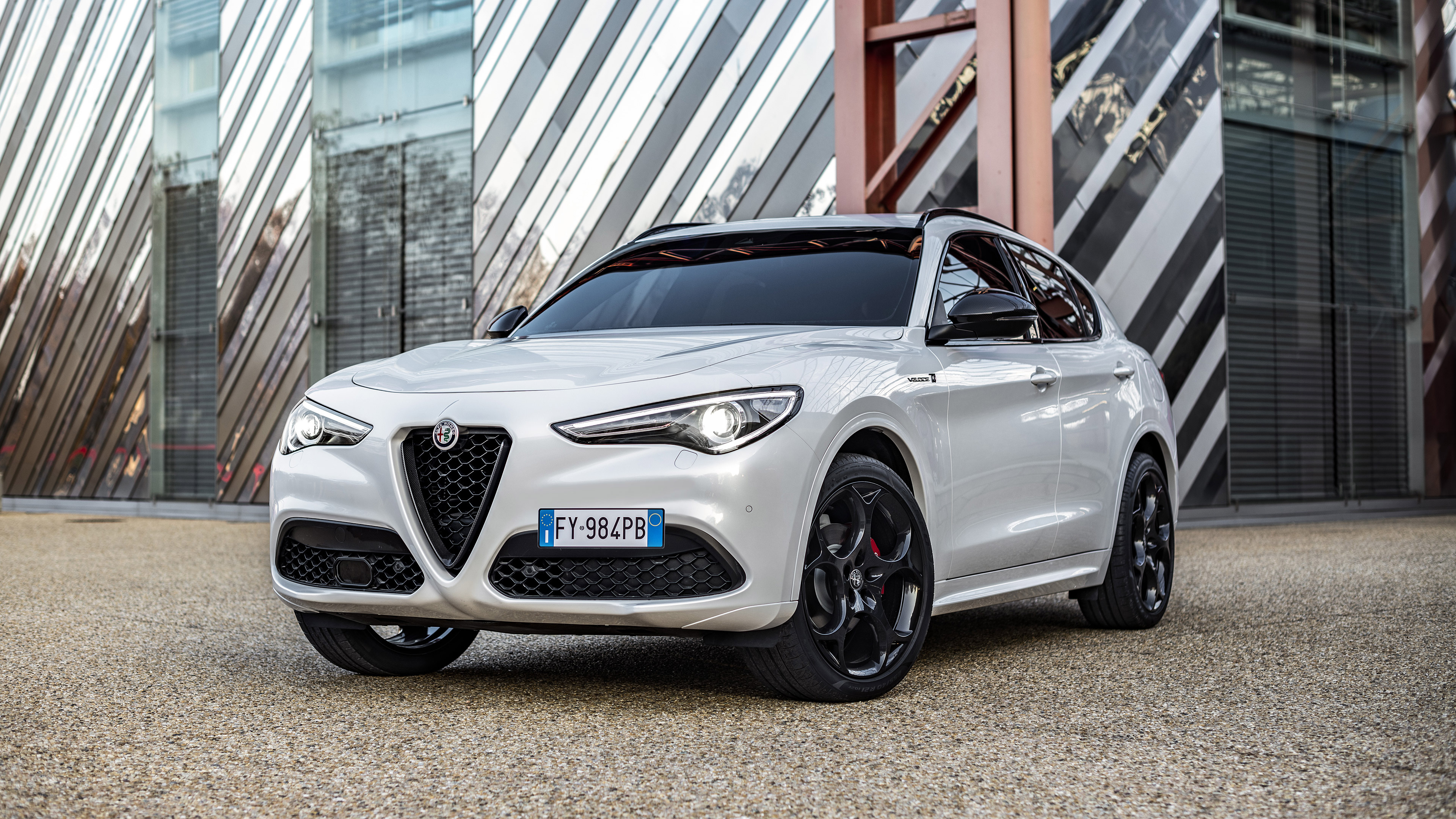Alfa Romeo Stelvio Wallpaper 36