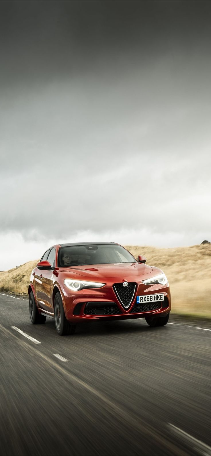alfa romeo stelvio quadrifoglio iPhone