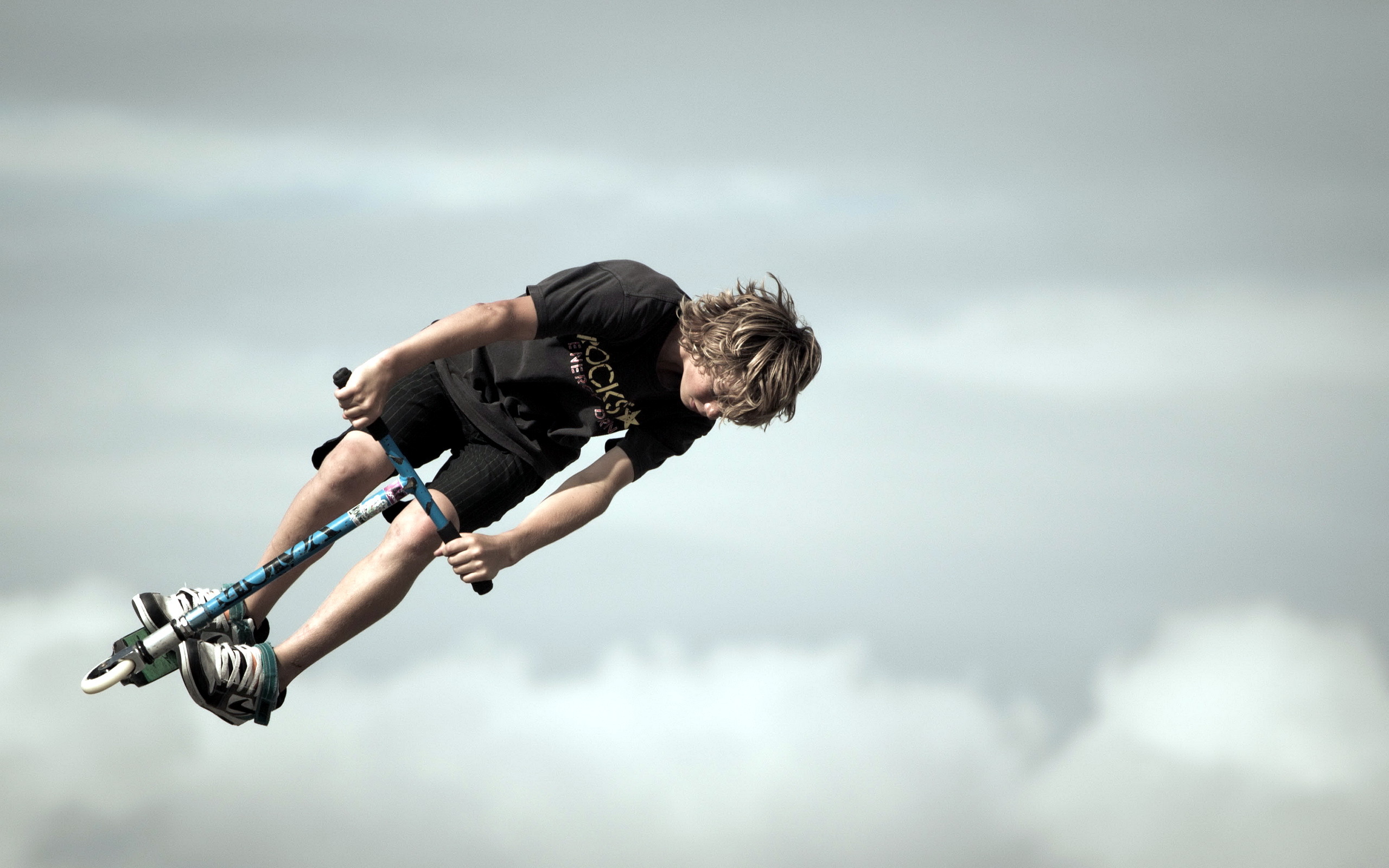 Wallpaper mood, boy, scooter for mobile