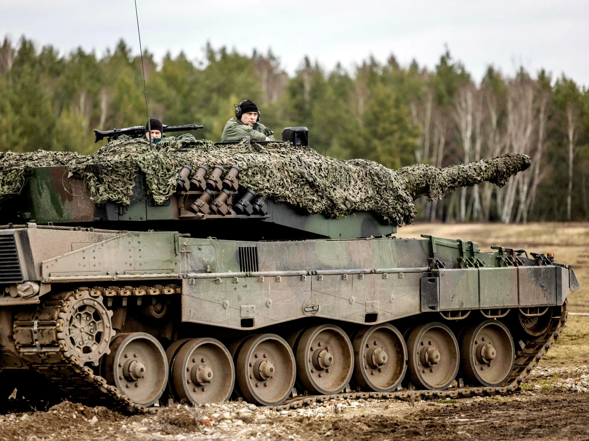 Leopard Tanks Sent to Ukraine