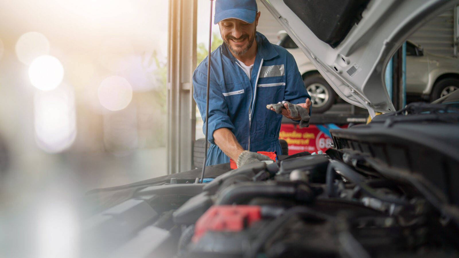 Car Mechanic Maintenance Wallpaper