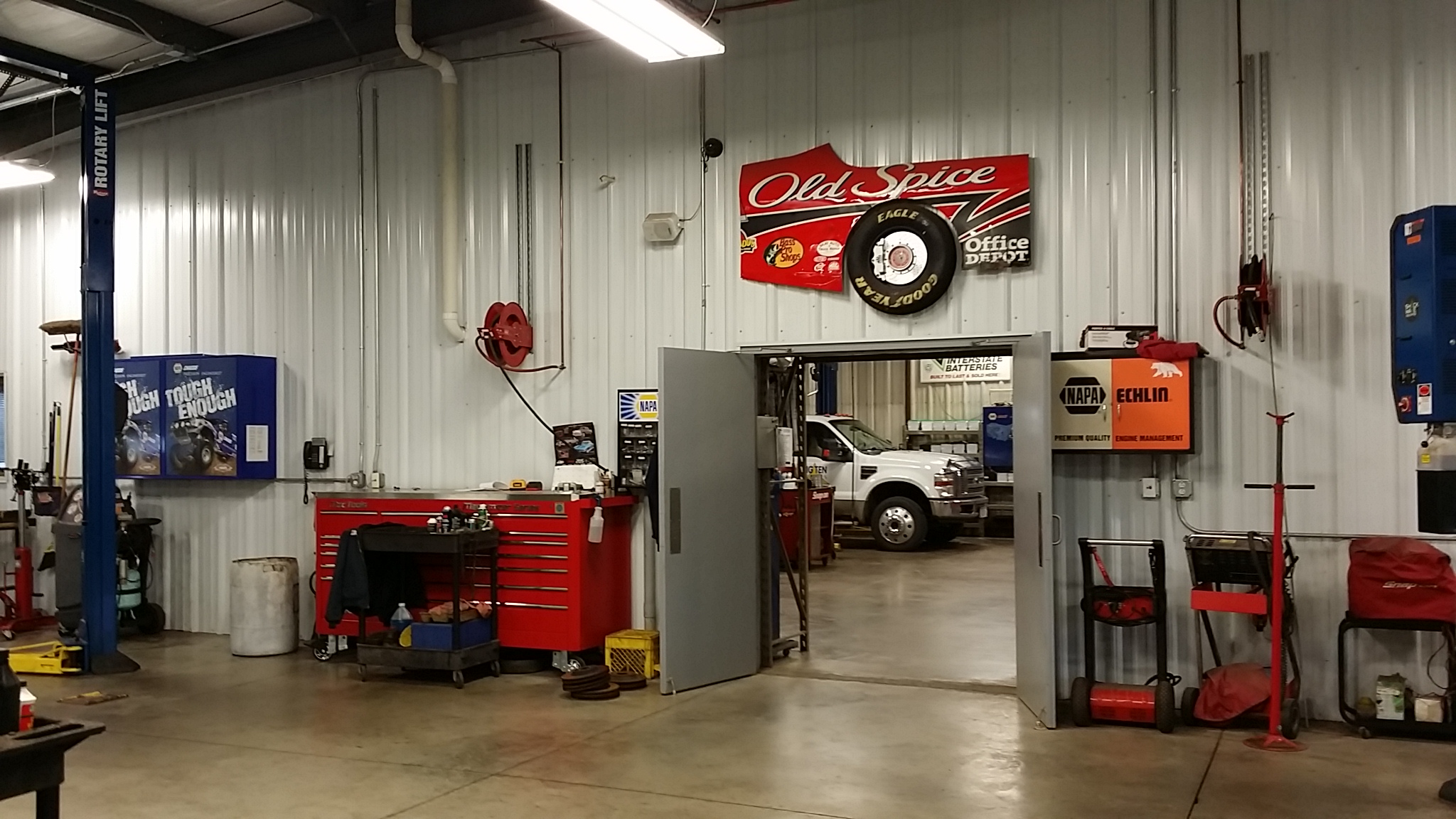20150711sa Skay Auto Shop Photos 006