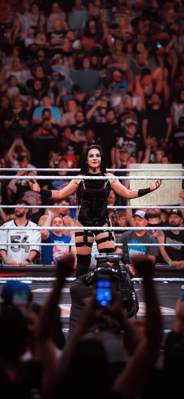 Stephanie Vaquer wallpaper