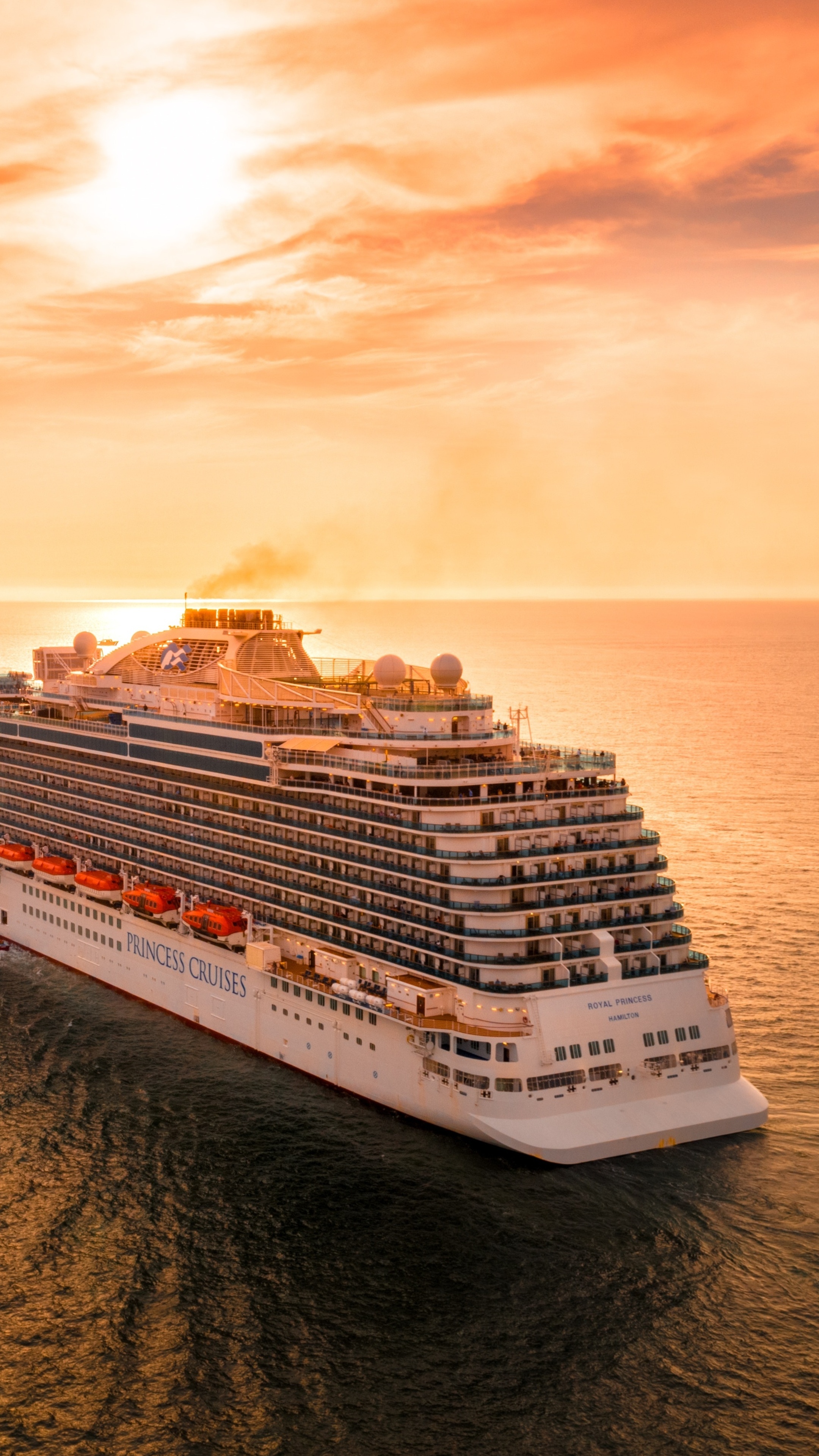 Cruiser (Ship) Wallpaper (