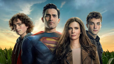 Lois Series 4K Wallpaper iPhone