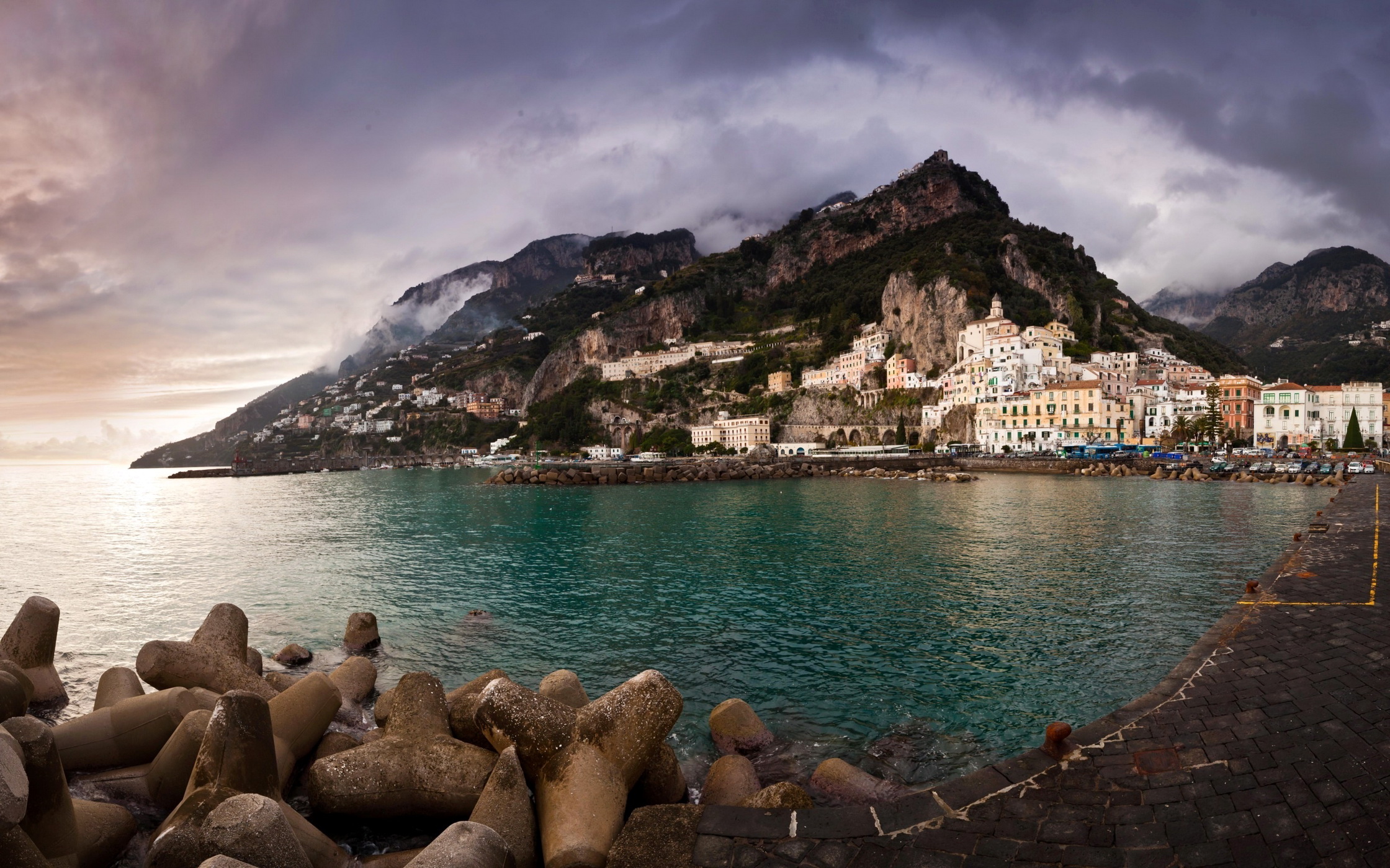 Photo Cities Italy Sea mountain Coast