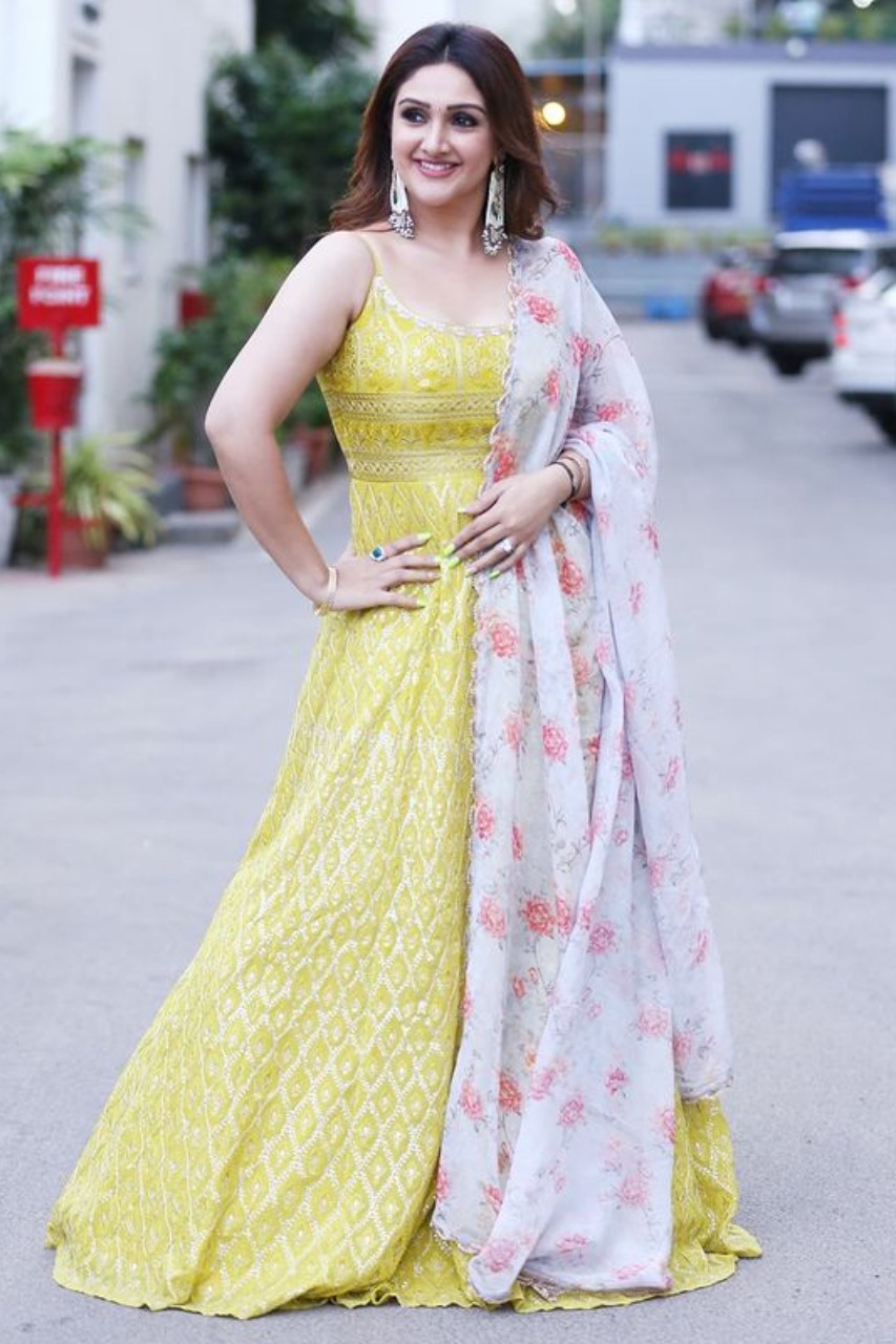 Sridevi Vijaykumar- Family Stills