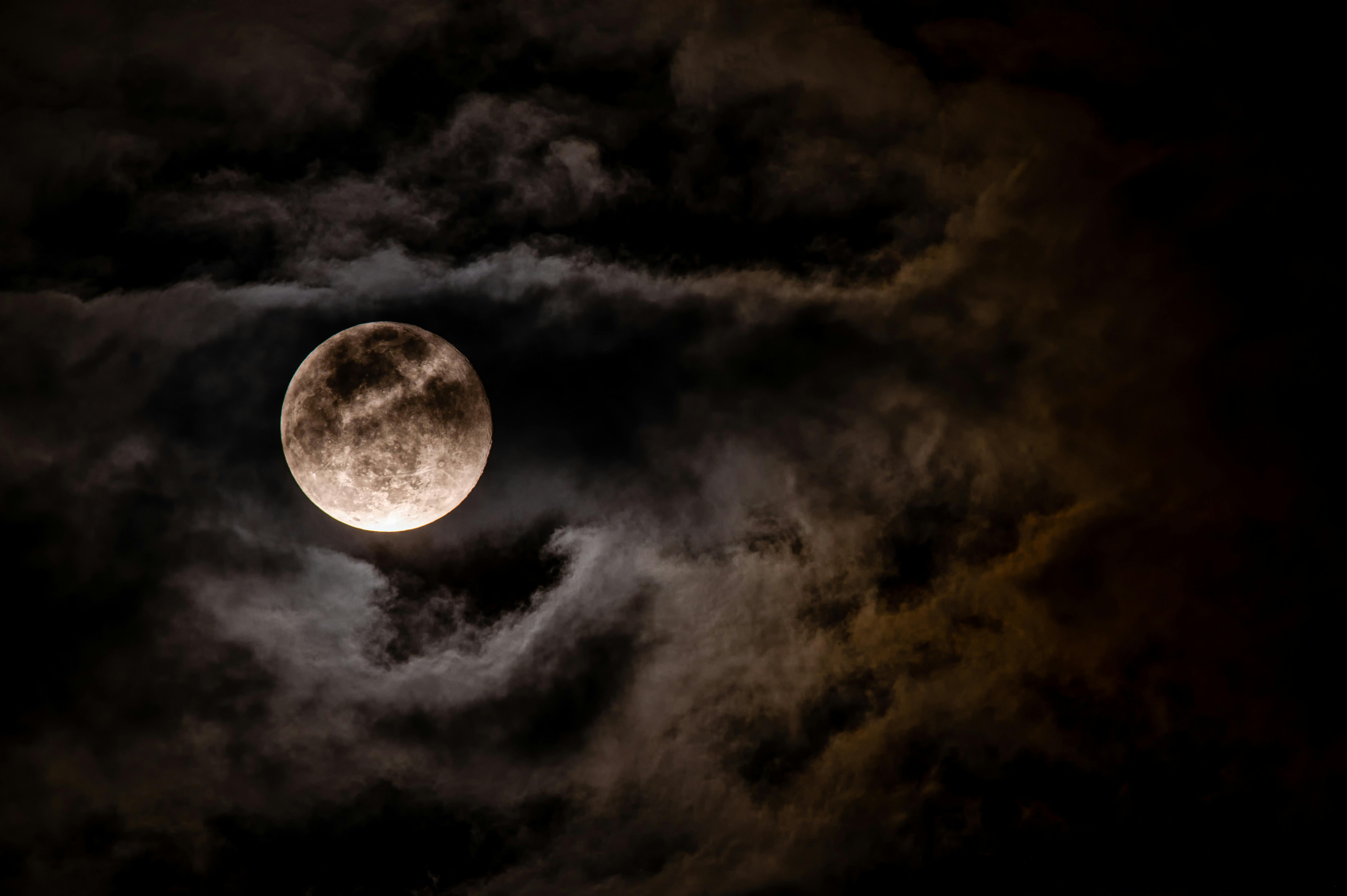 Photo Of A Full Moon · Free