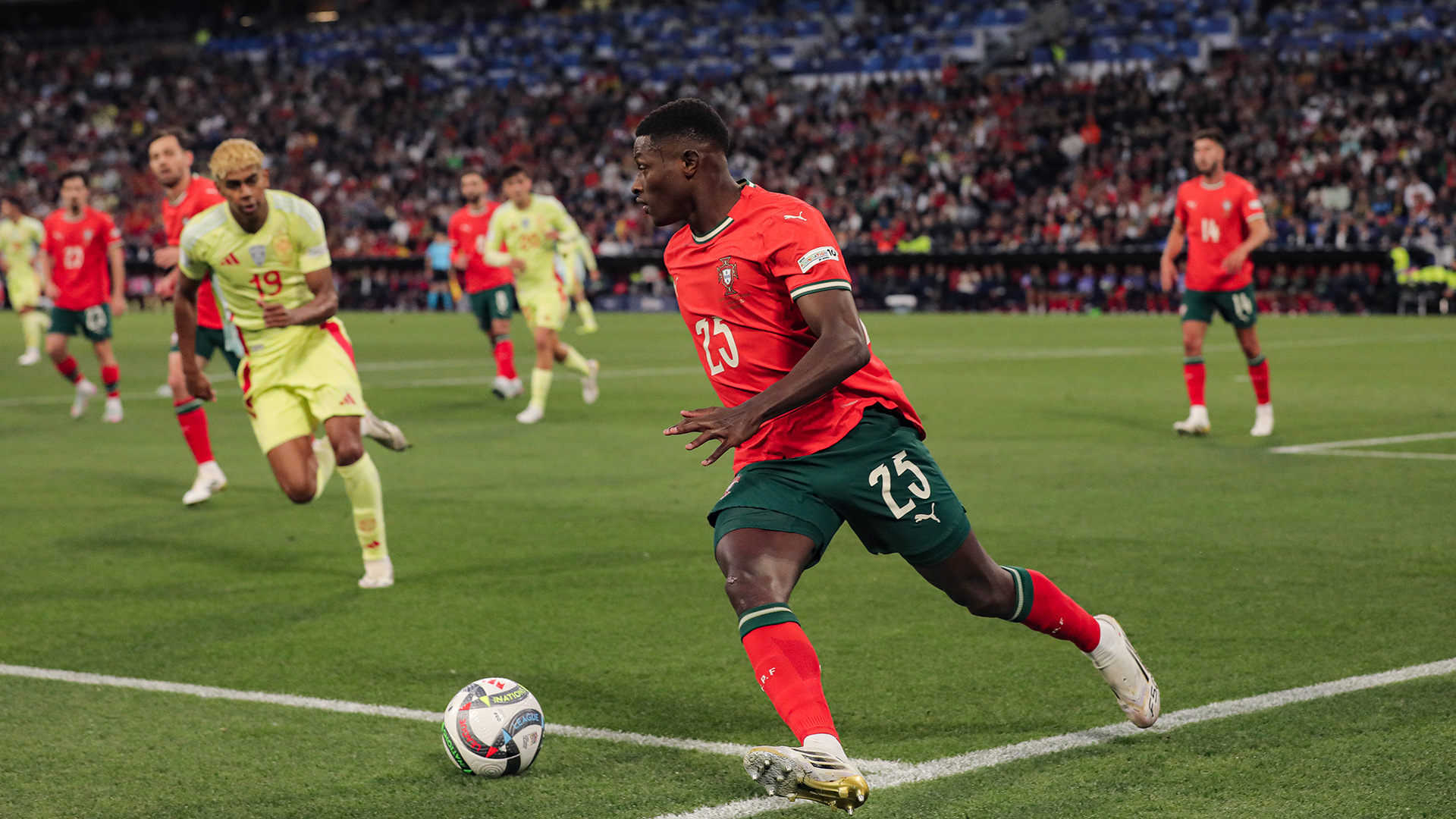 Nuno Mendes Archives