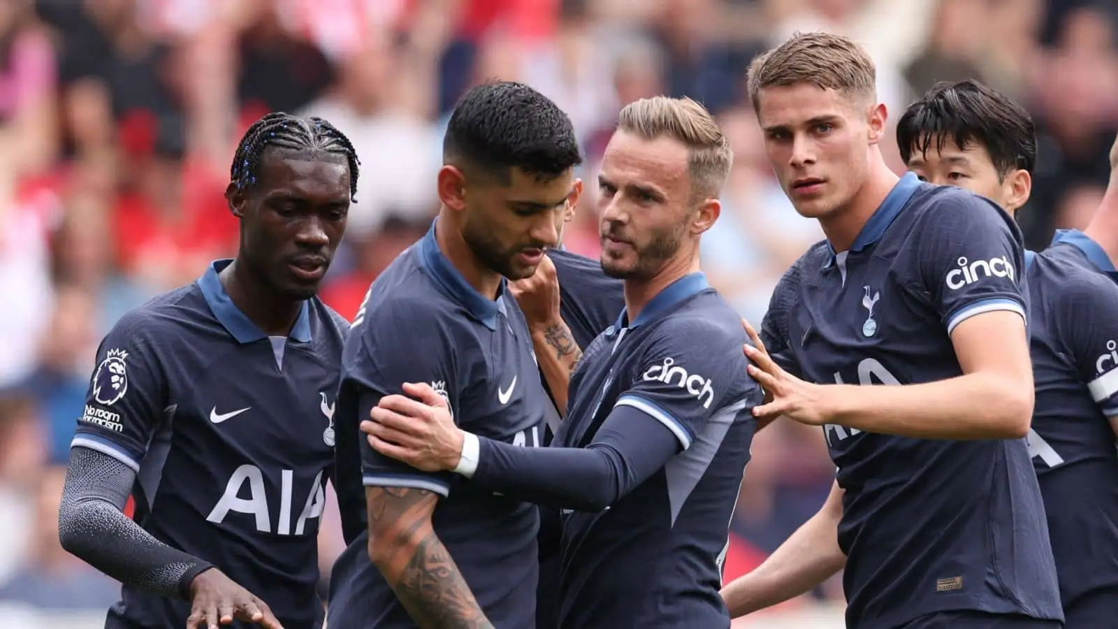 Stunning praise for Tottenham star who