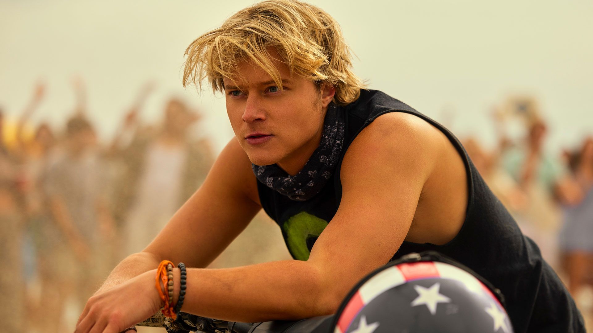 Who is JJ's real dad in Outer Banks