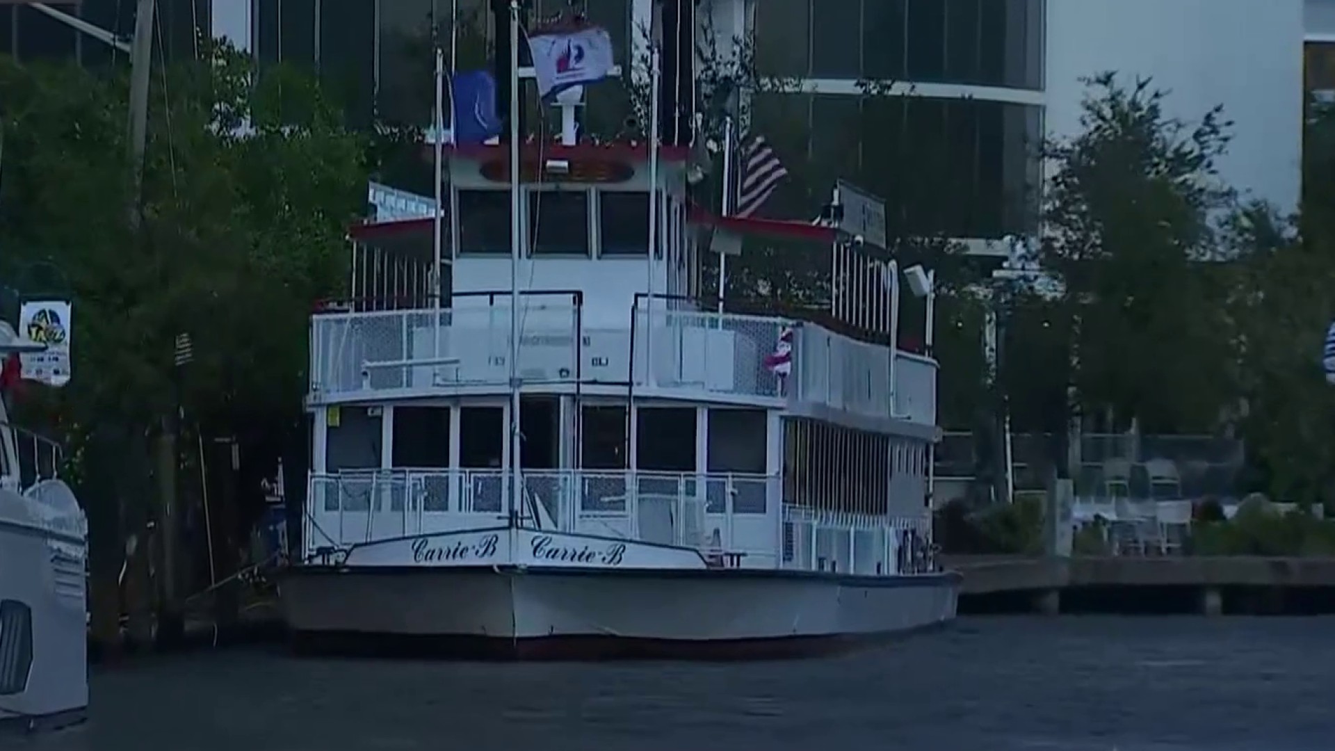 Carrie B Cruises vessel crashes into