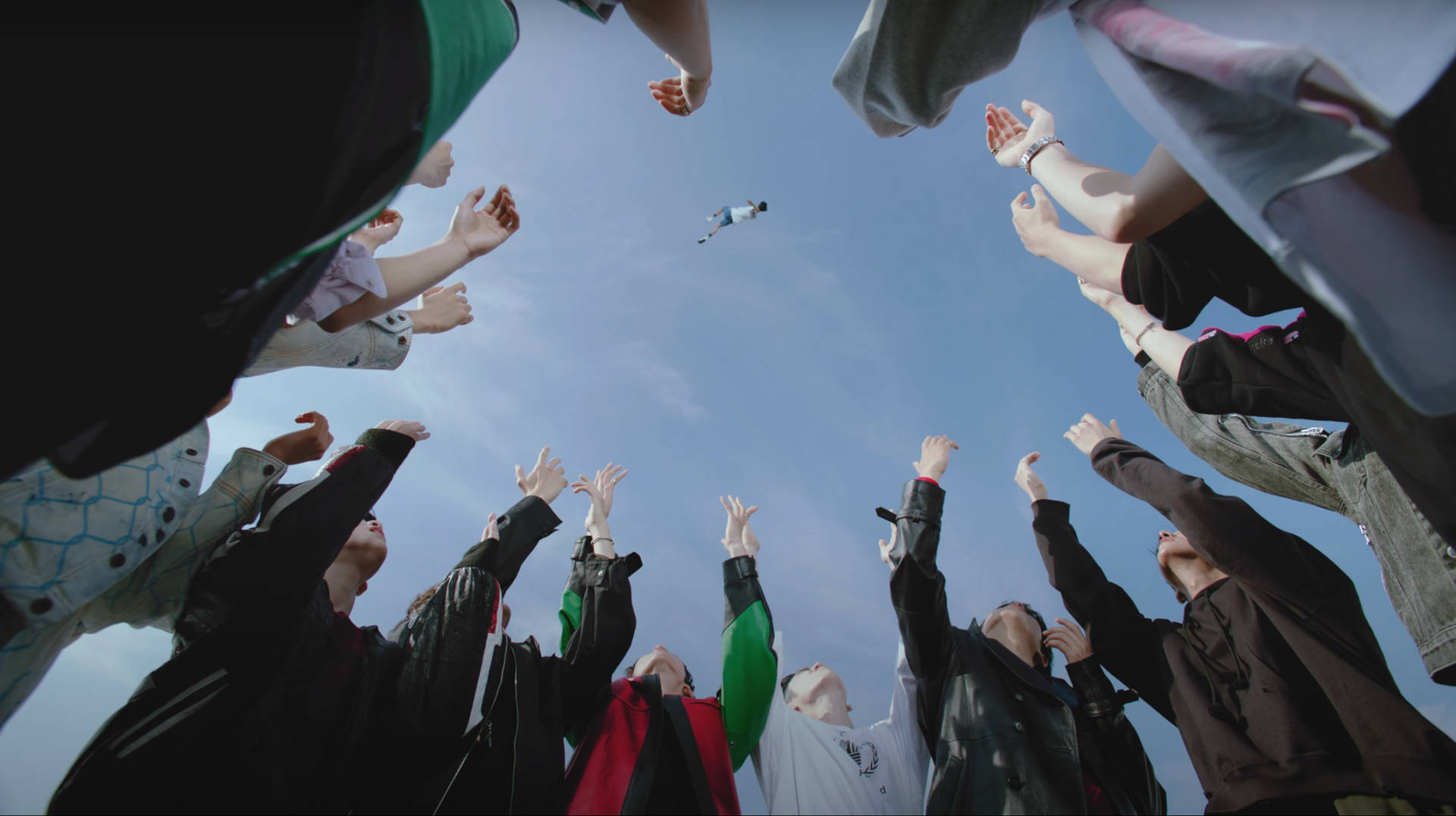 Seventeen Henggarae Left & Right