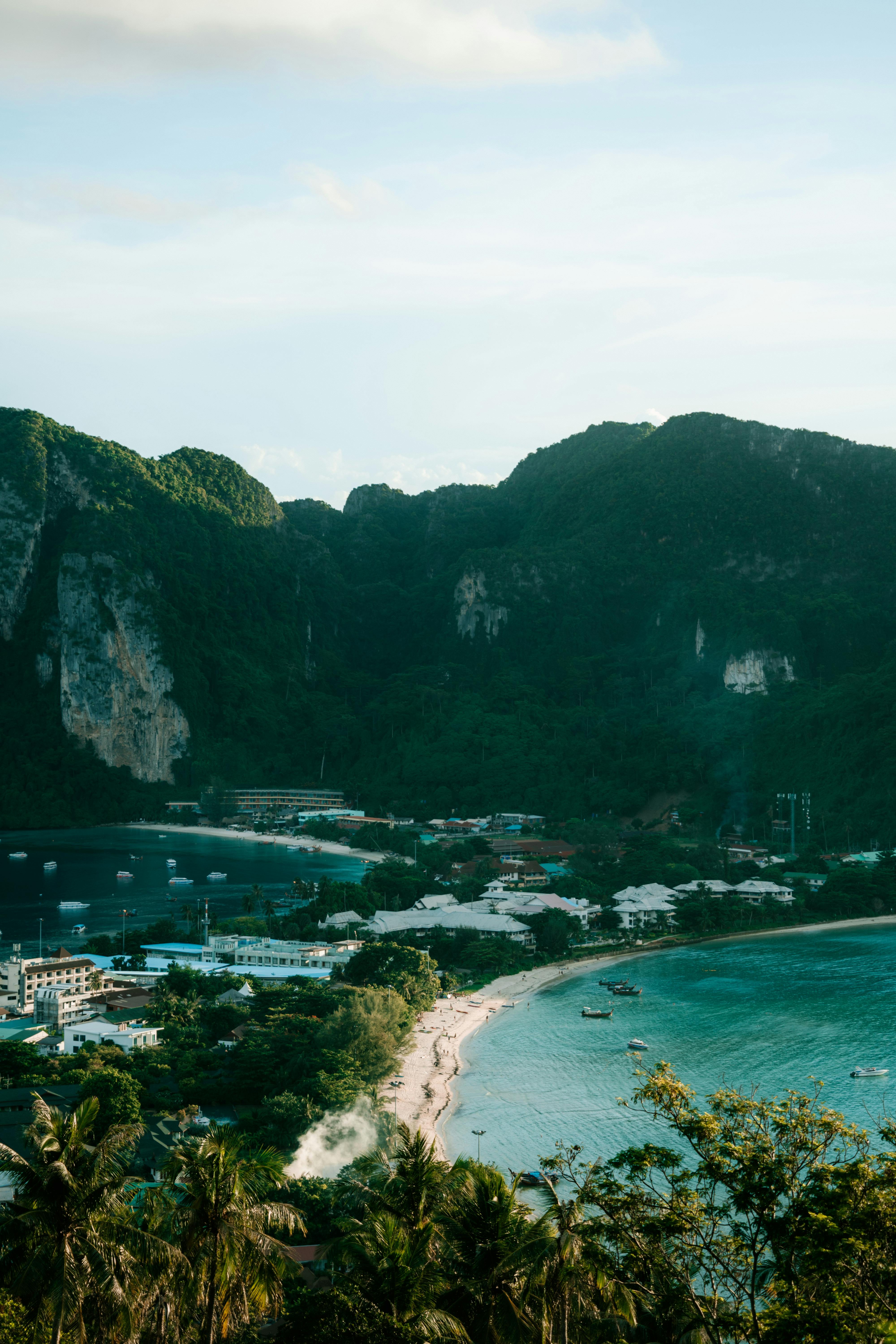 Phi Phi Island & HD Image