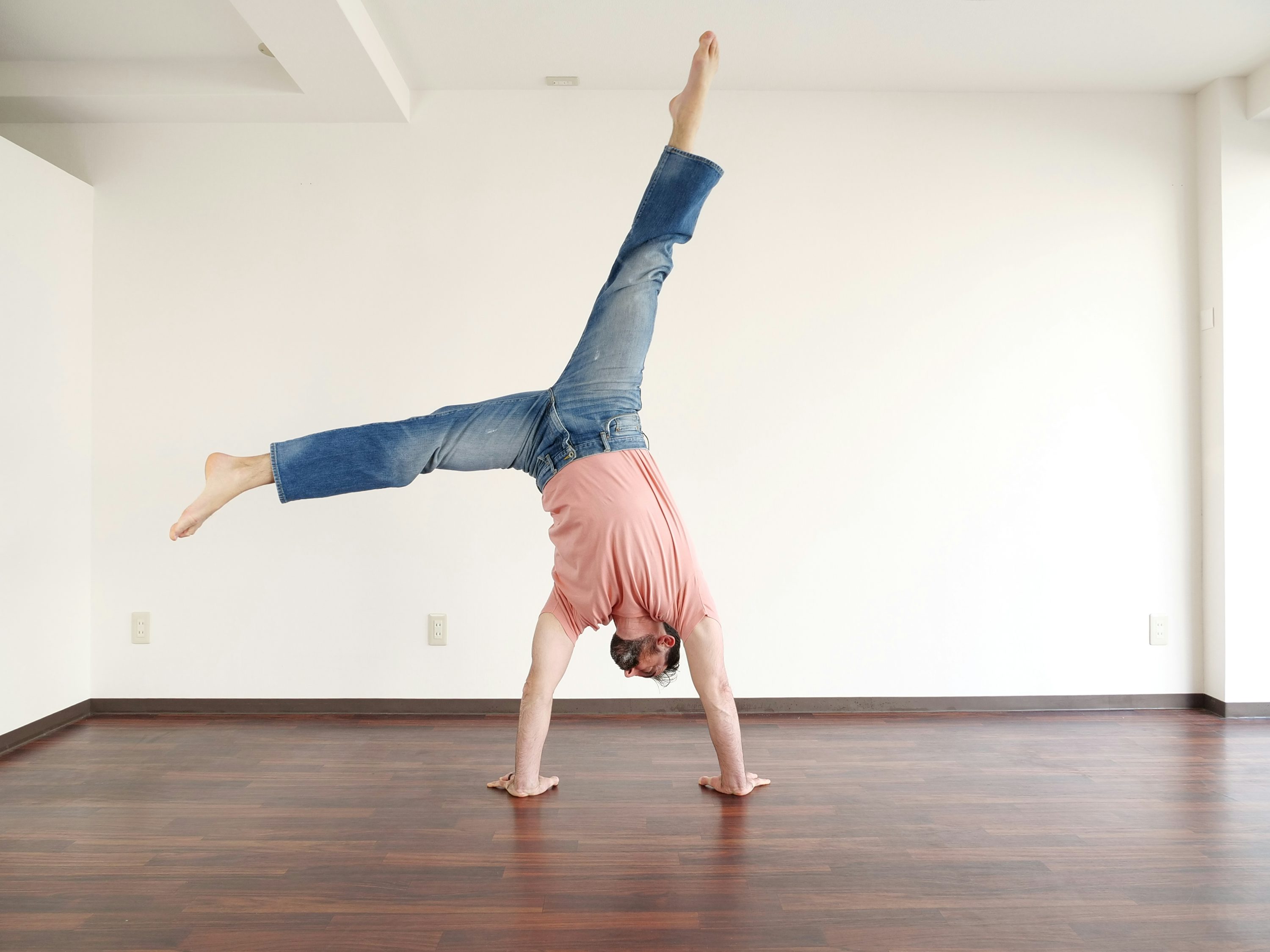 Cartwheel Picture. Download Free Image