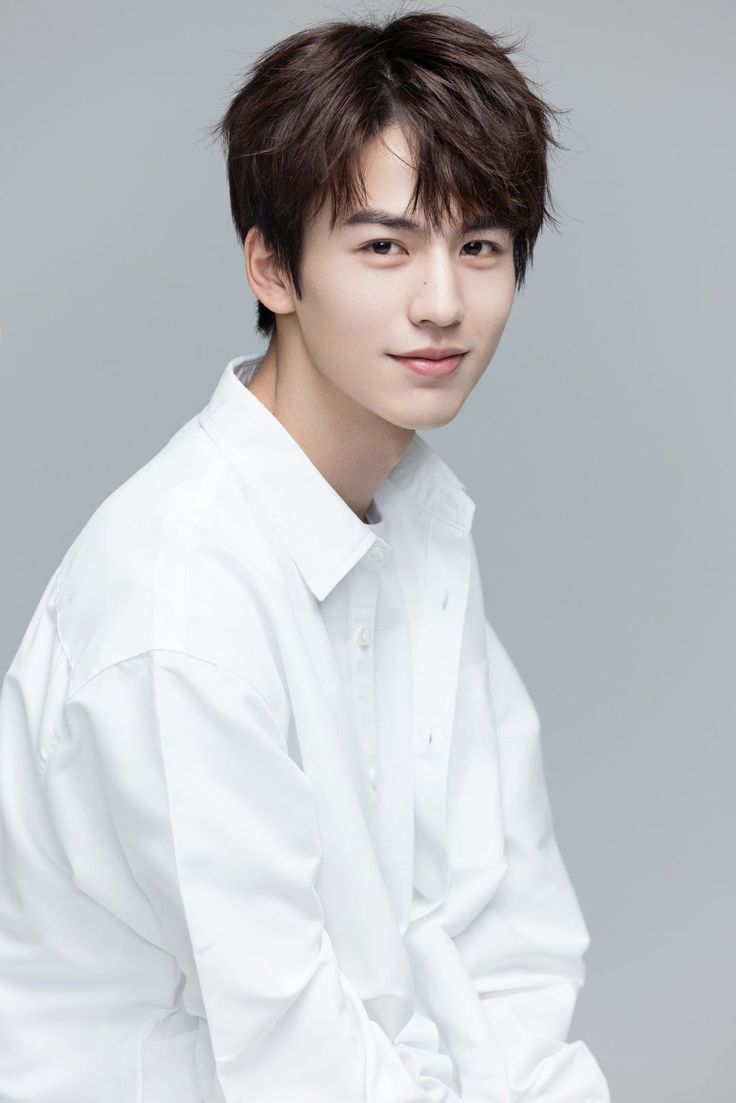 张凌赫 Zhang Linghe. Handsome actors, Actors, Handsome faces