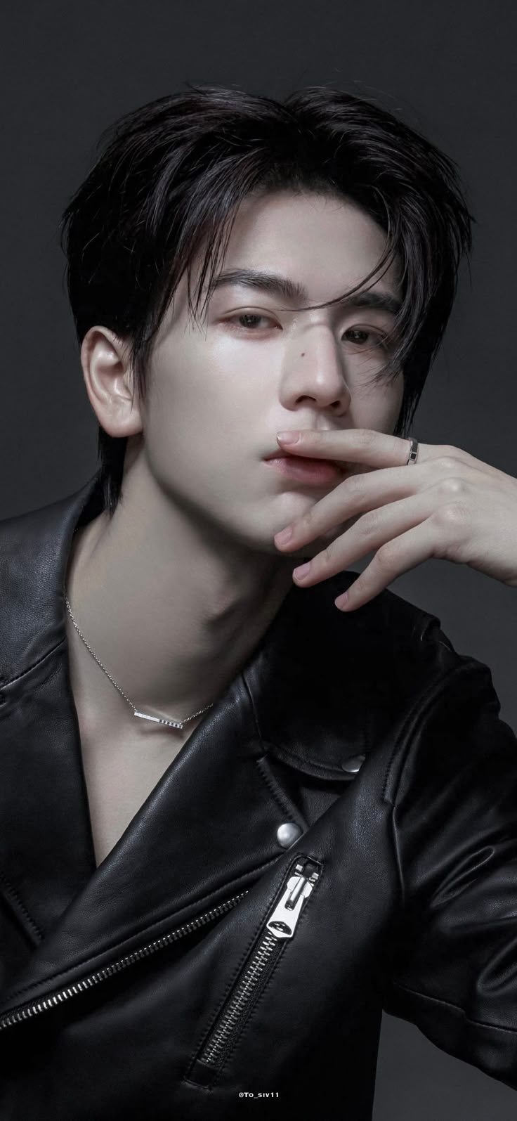 Zhang Ling He. Boyfriend wallpaper, Handsome actors, Aesthetic guys