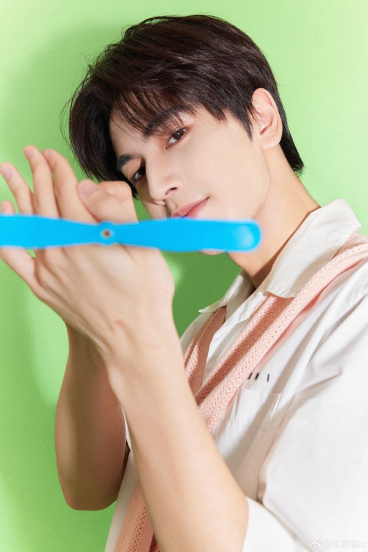 Trương Lăng Hách • 张凌赫 • Zhāng Línghè