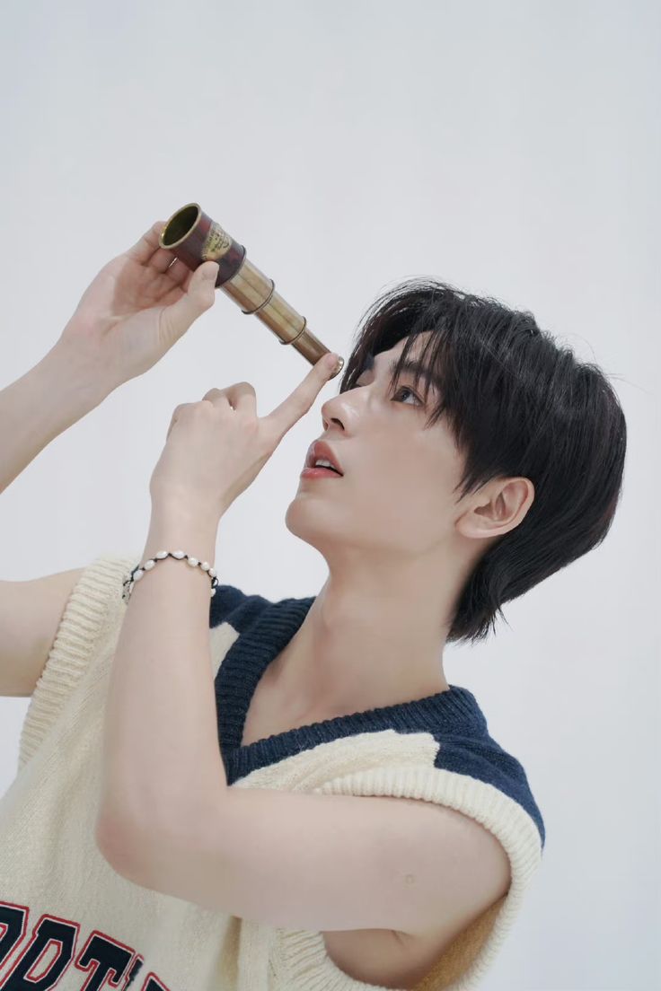 Trương Lăng Hách • 张凌赫 • Zhāng Línghè