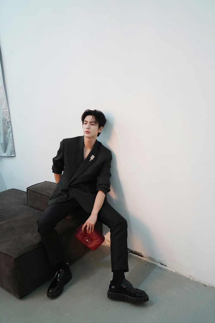 for zhang linghe. 张凌赫 on X