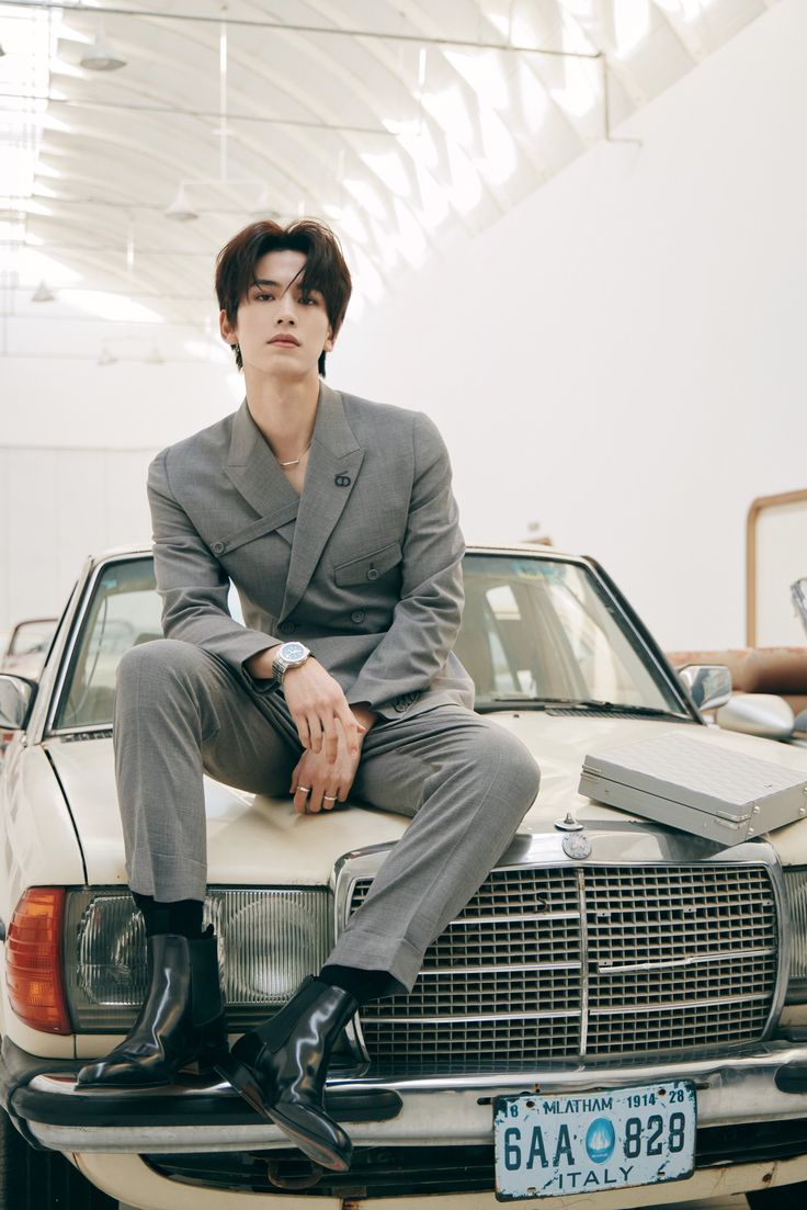 for zhang linghe. 张凌赫 on Twitter