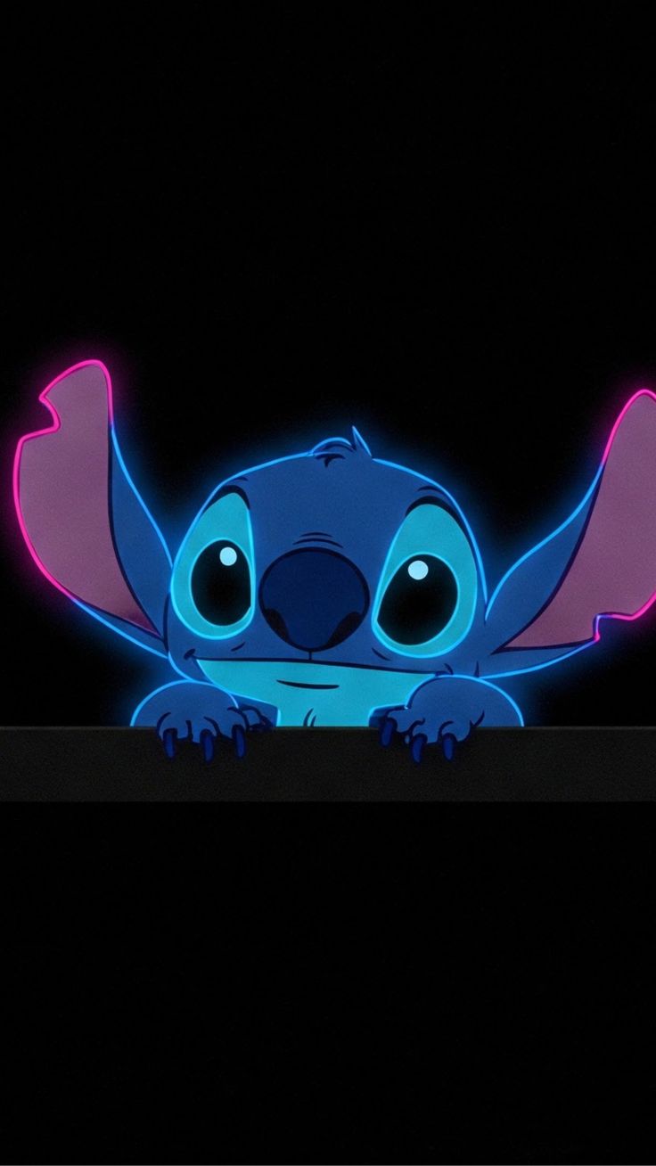 Some Wallpaper for a true Lilo and Stitch simp ✨