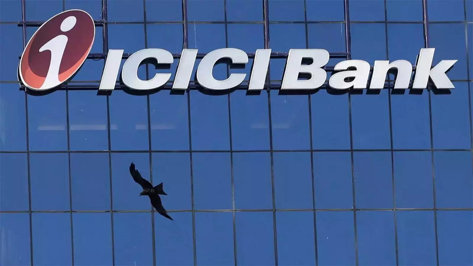 ICICI Bank Set To Maintain Sector Leading Returns Despite Expected Margin Pressure, ET BFSI